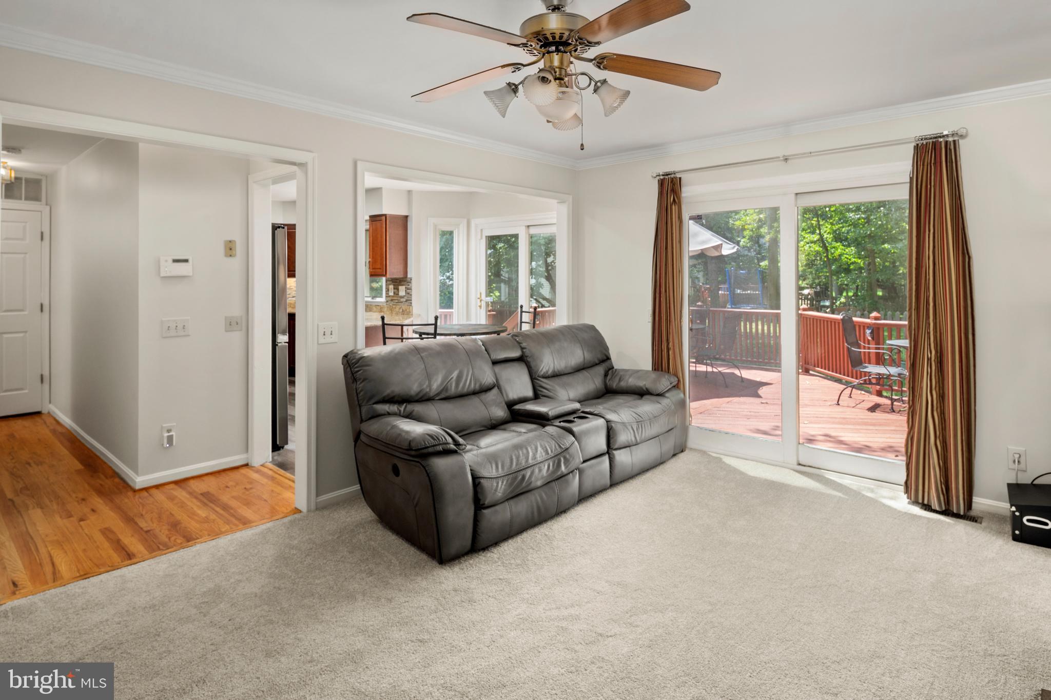 RUSSETT - Residential