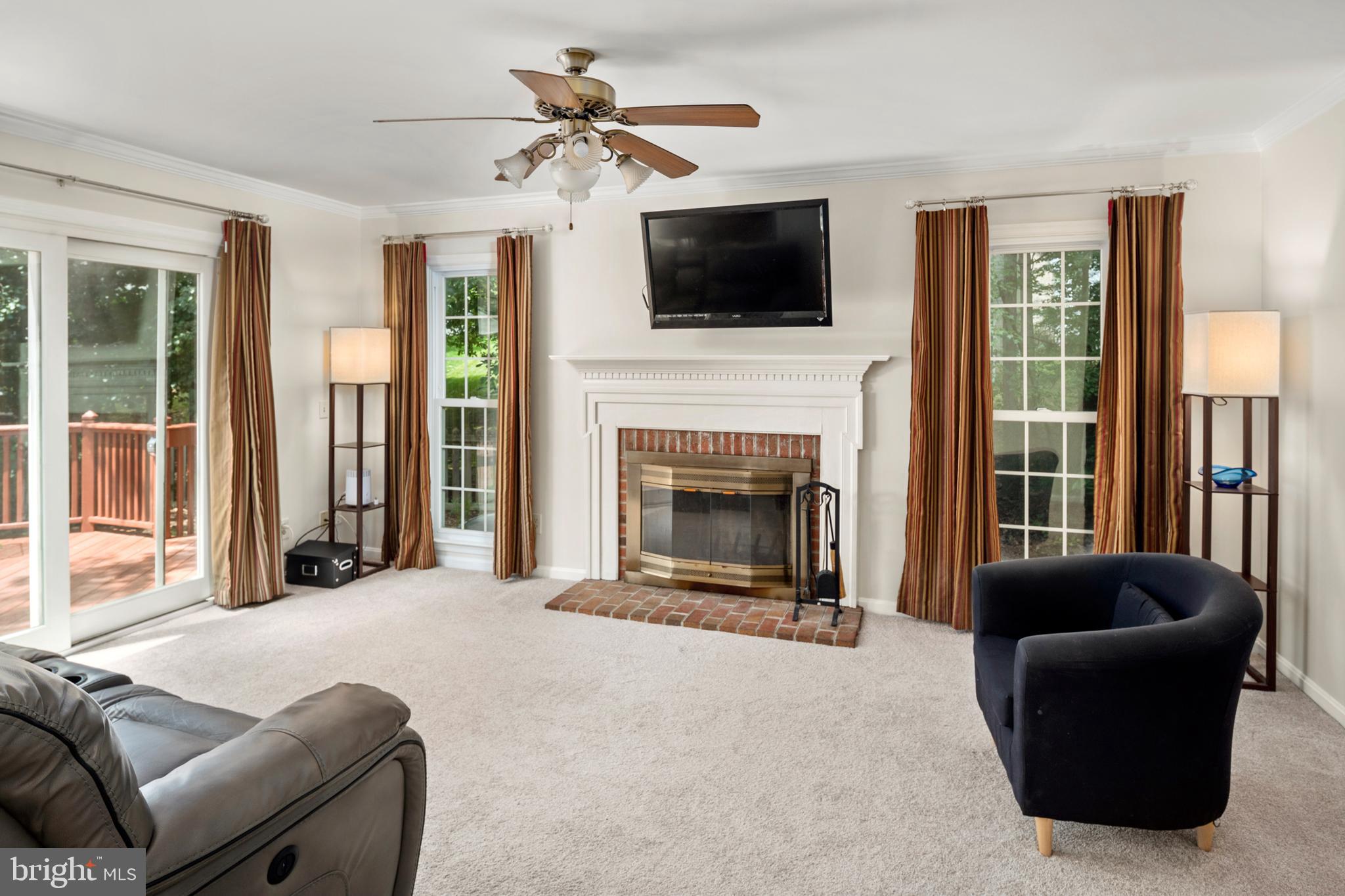 RUSSETT - Residential