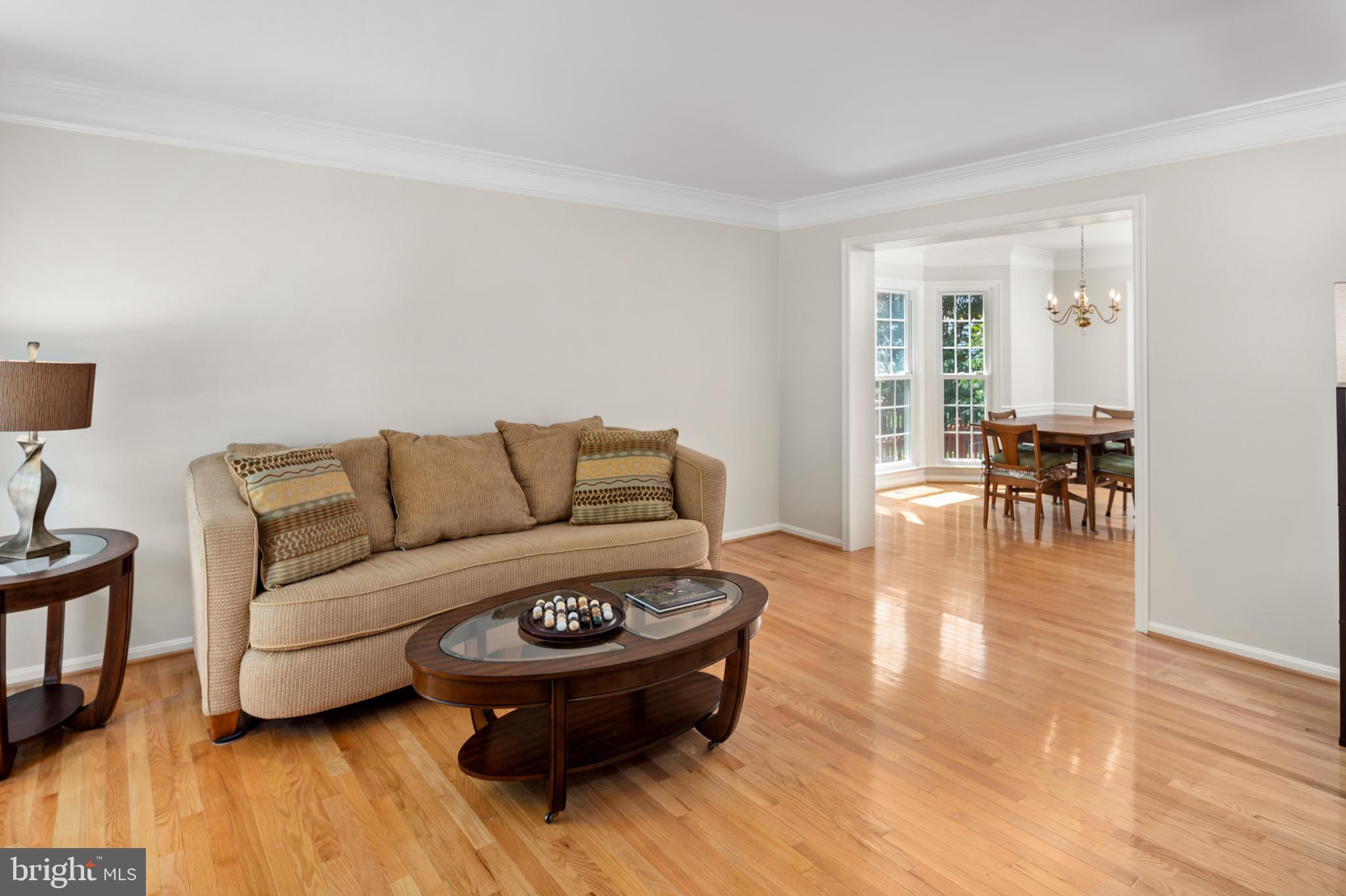 RUSSETT - Residential