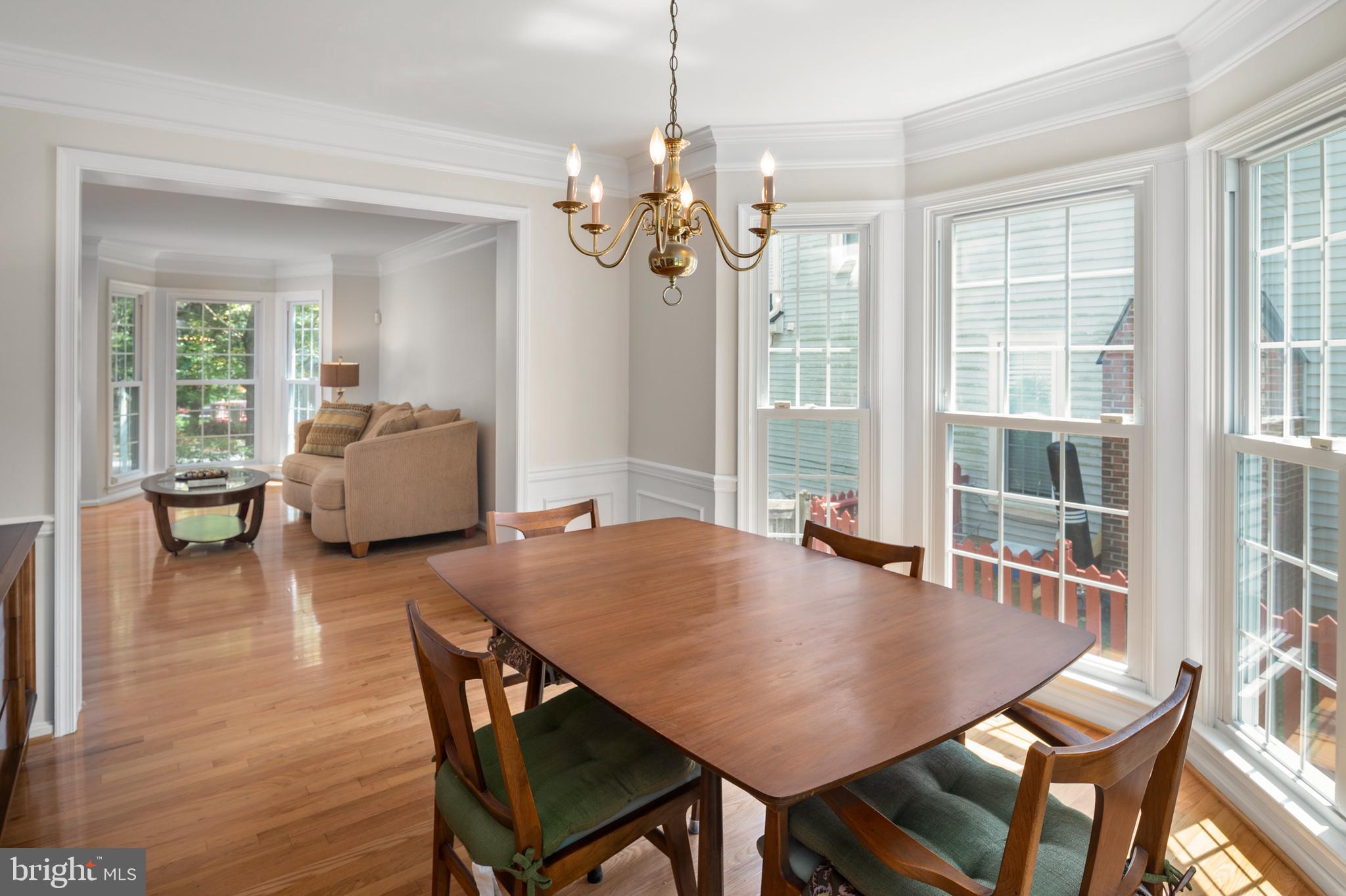 RUSSETT - Residential