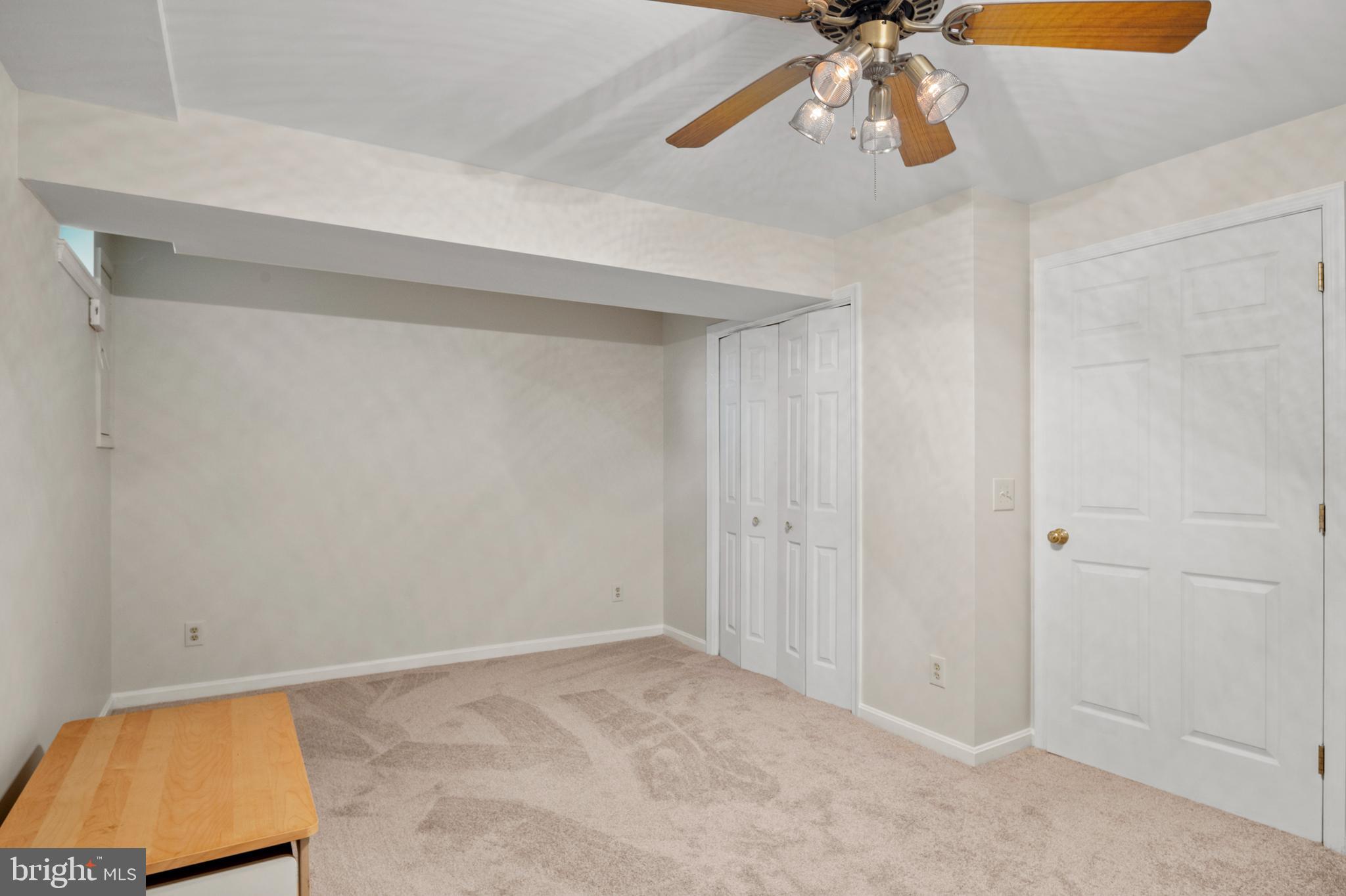 RUSSETT - Residential