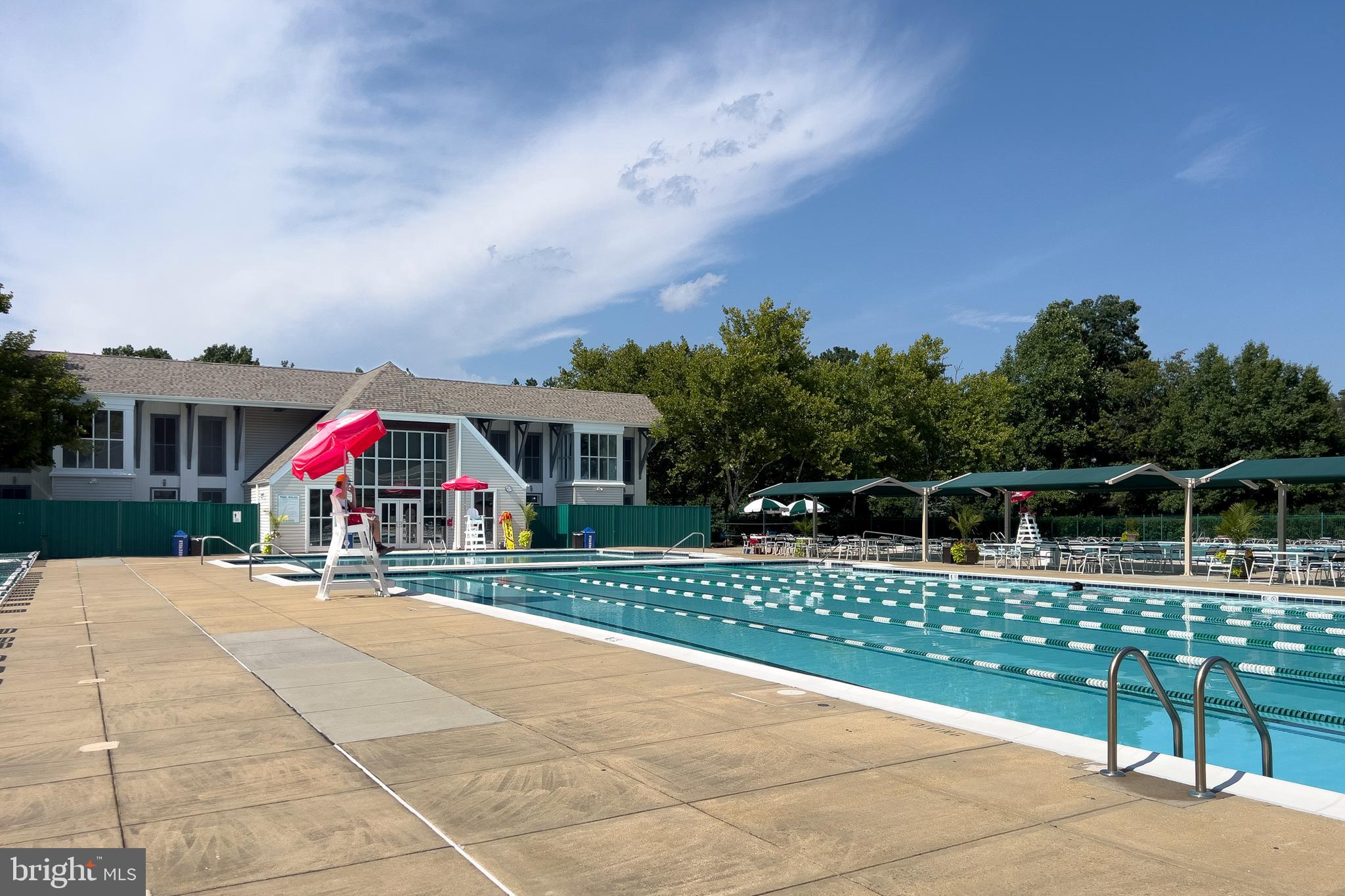 RUSSETT - Residential