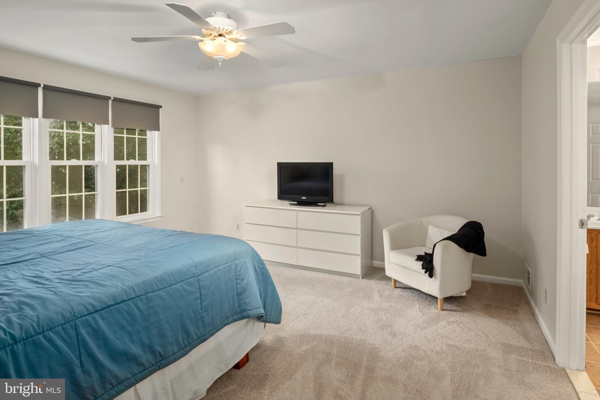 RUSSETT - Residential