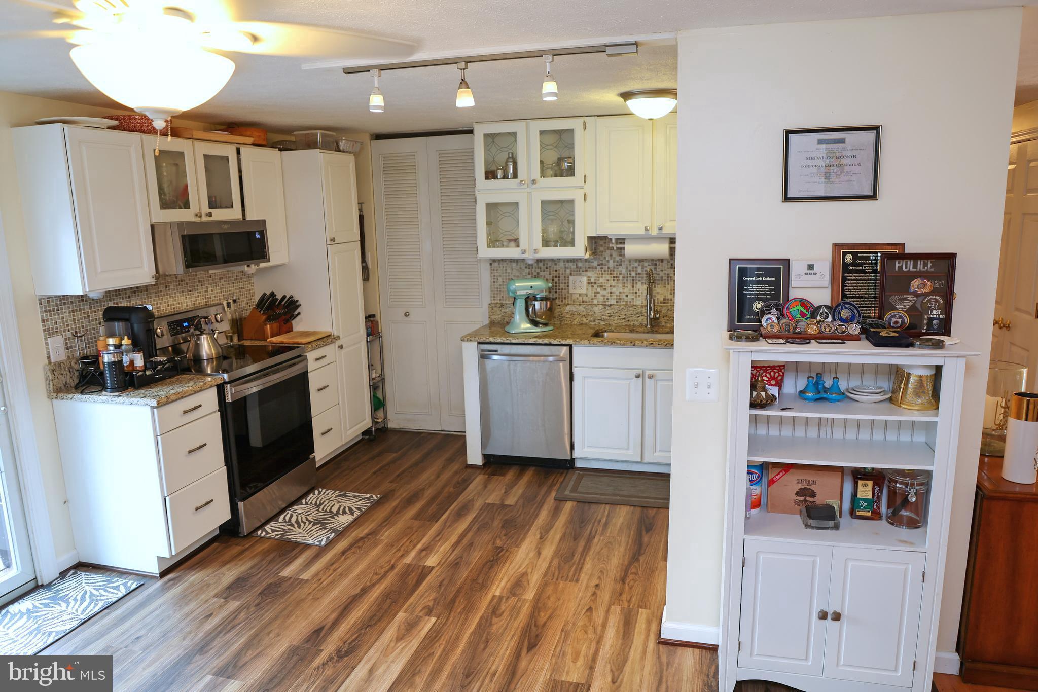 FOUNTAINDALE SOUTH - Residential