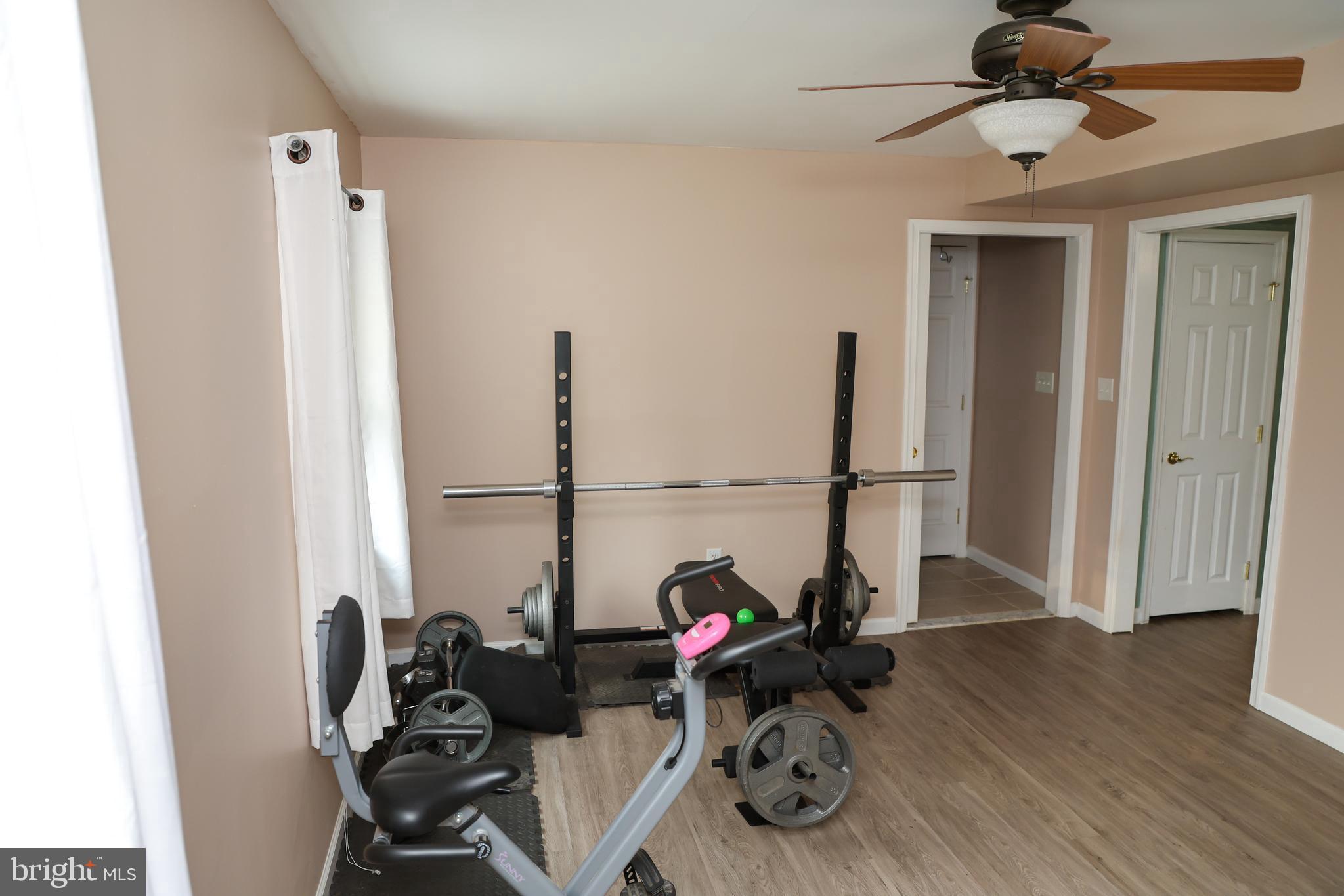 FOUNTAINDALE SOUTH - Residential