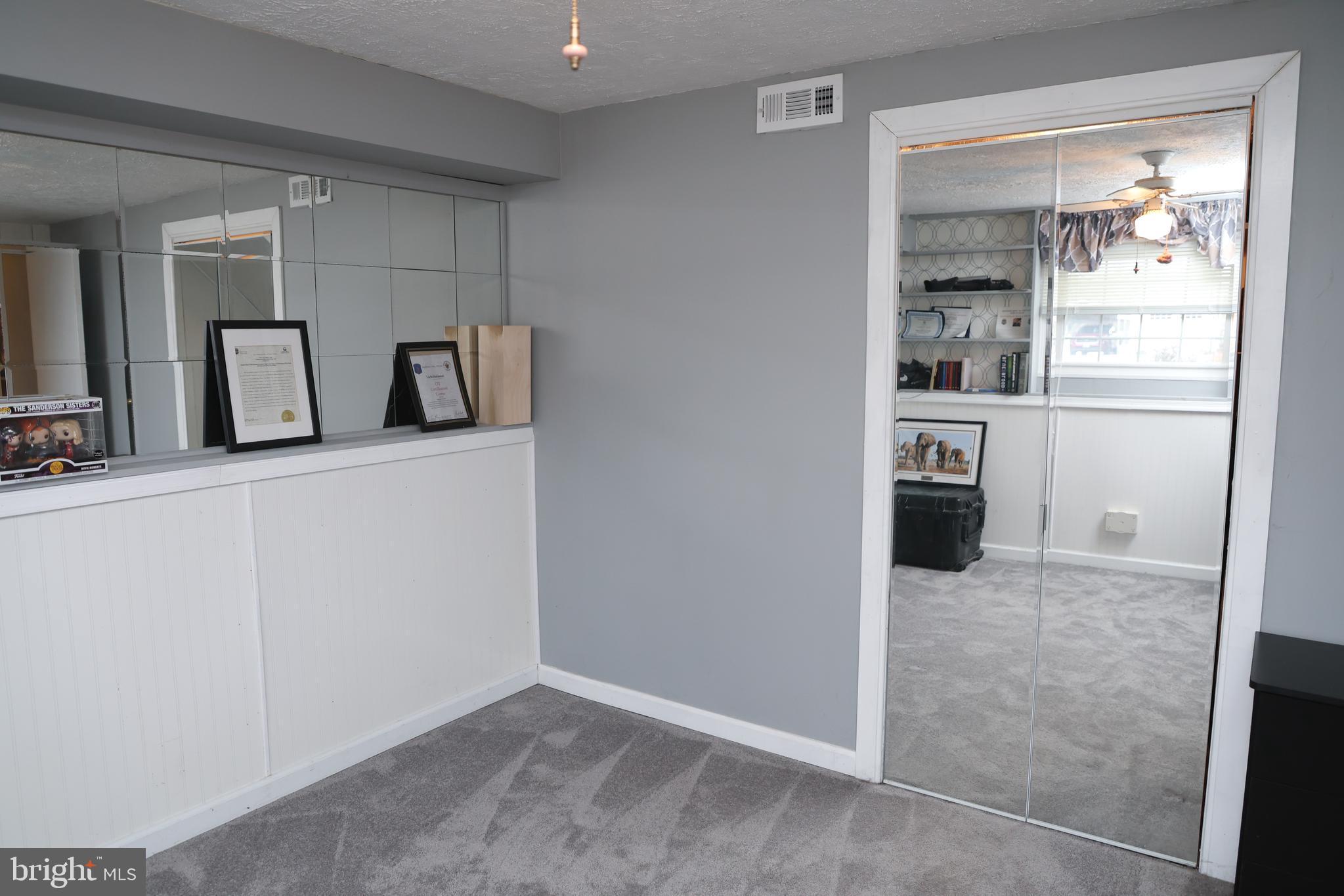 FOUNTAINDALE SOUTH - Residential