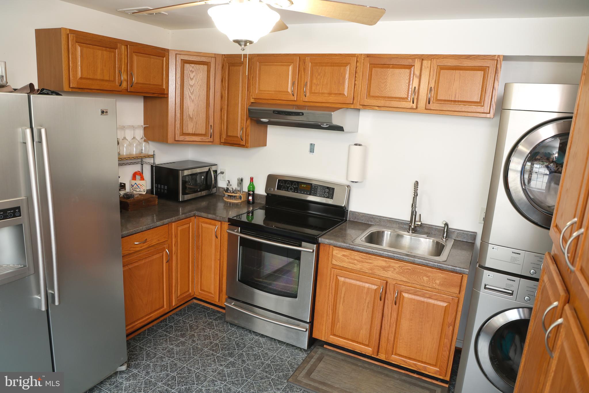 FOUNTAINDALE SOUTH - Residential