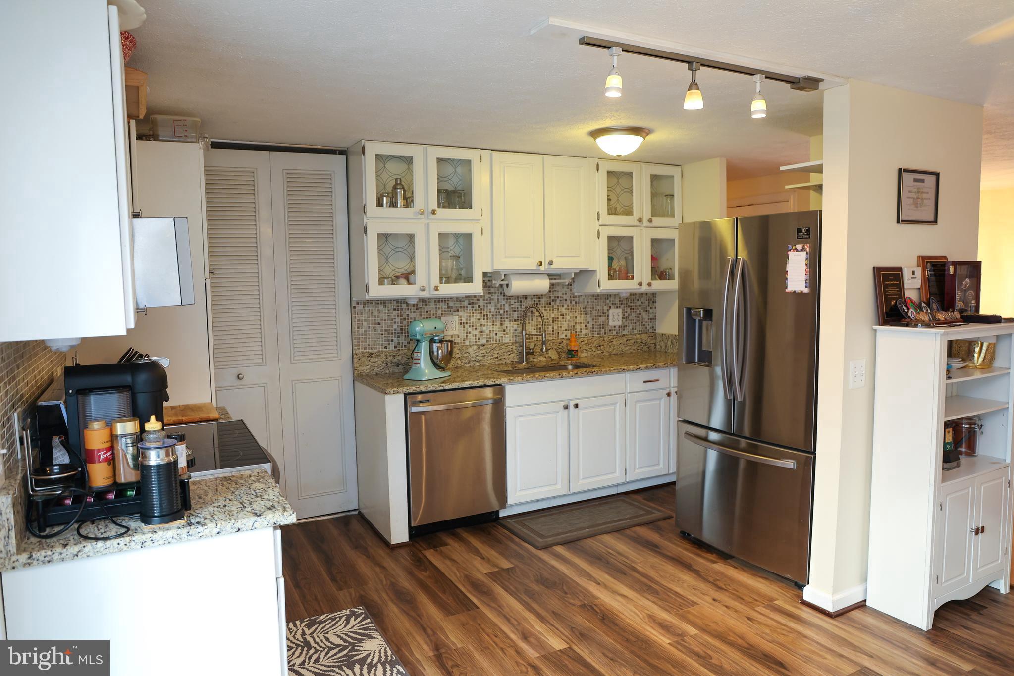 FOUNTAINDALE SOUTH - Residential