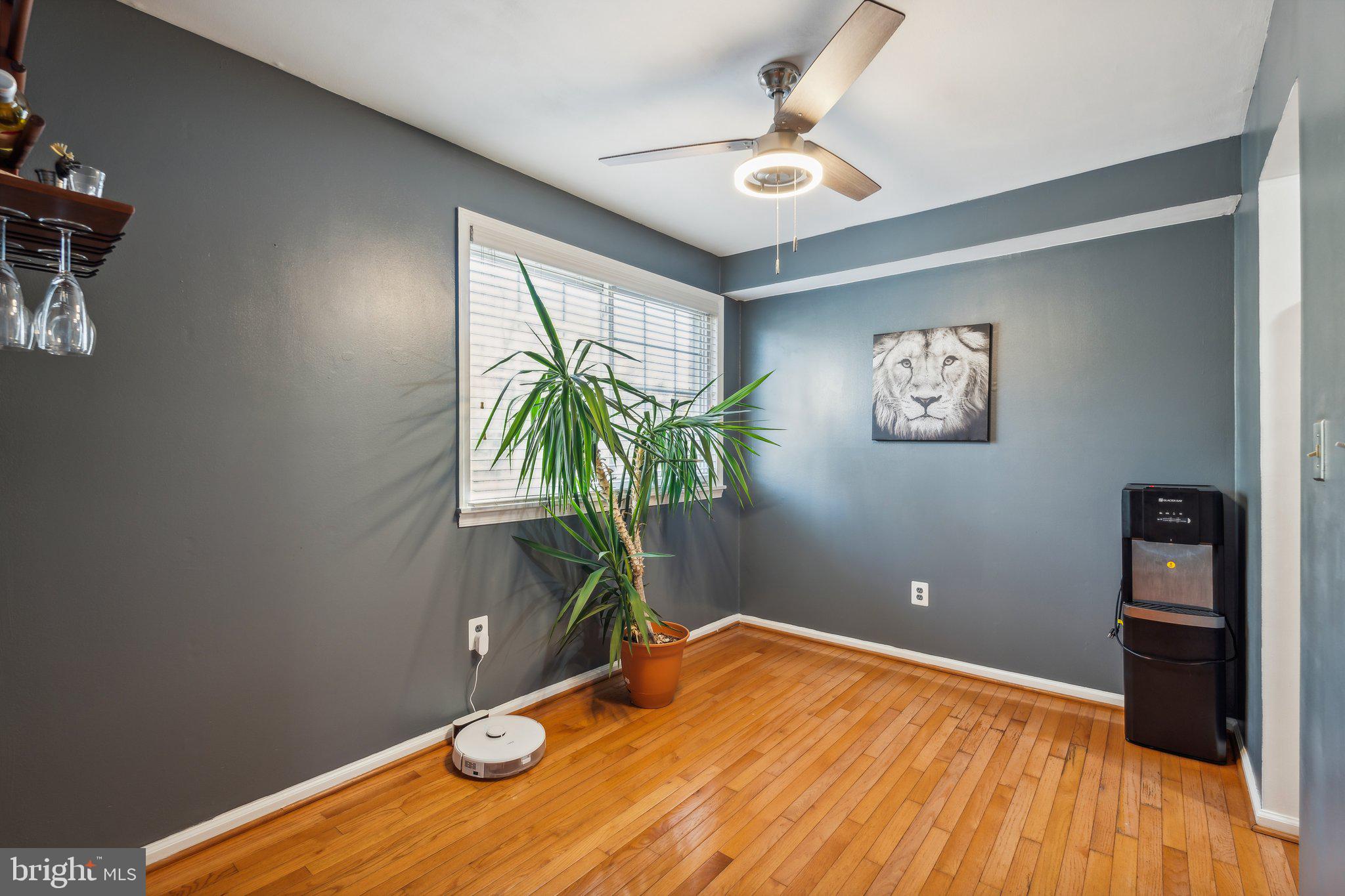 RIVER TERRACE - Residential Lease