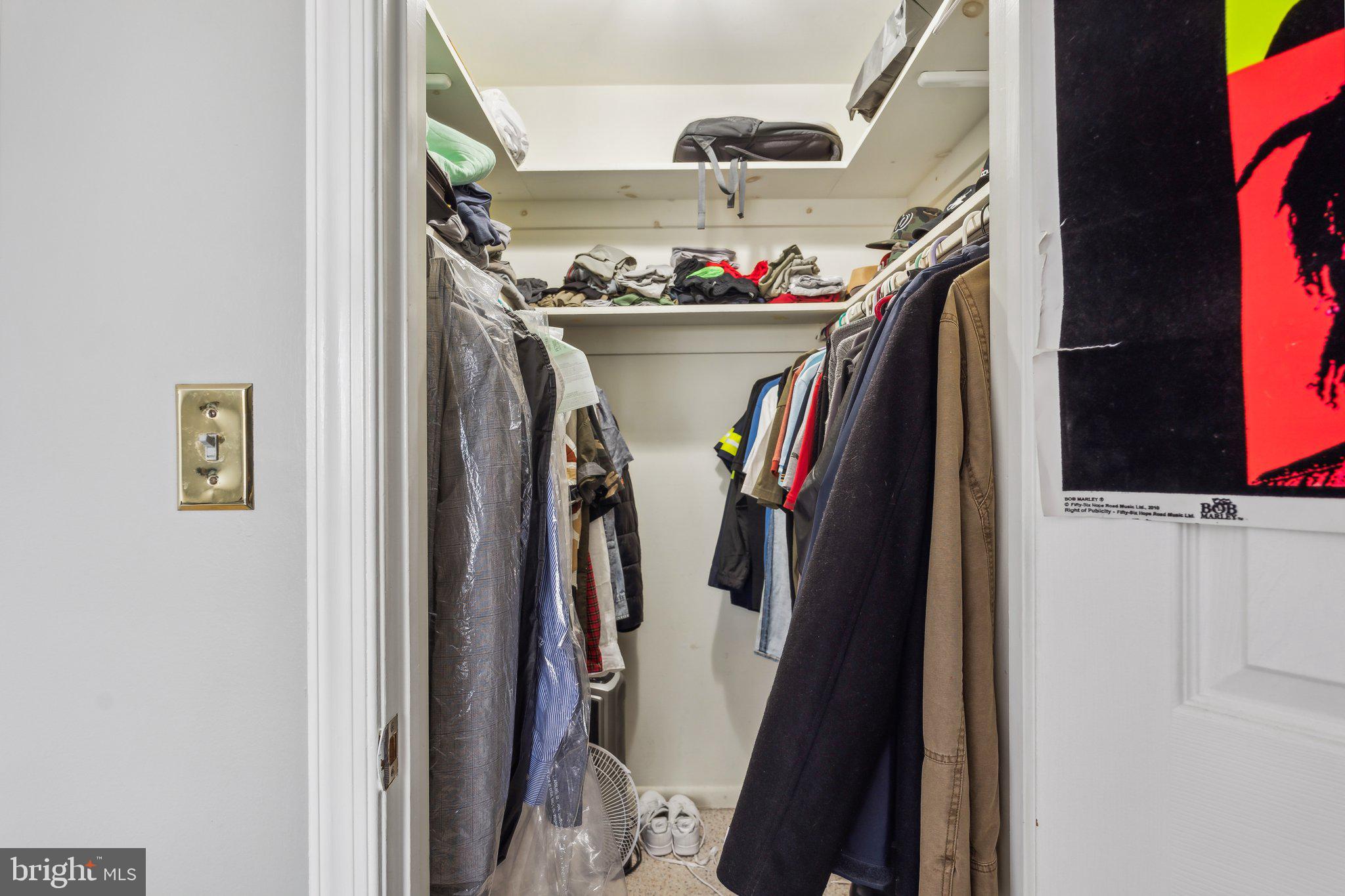 RIVER TERRACE - Residential Lease