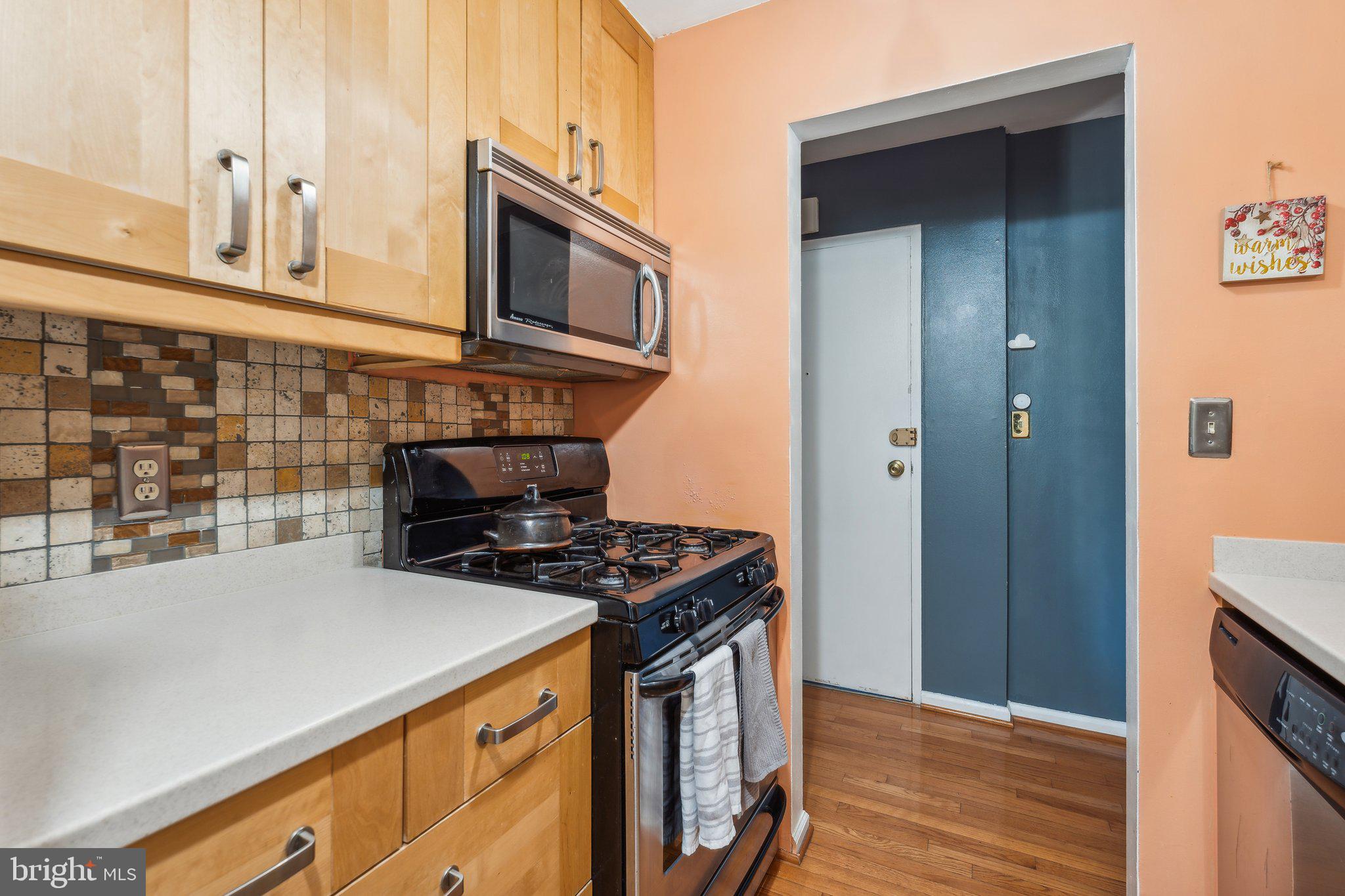 RIVER TERRACE - Residential Lease