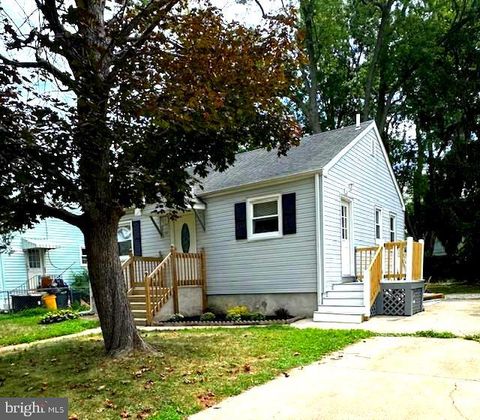 51 WARREN AVENUE BELLMAWR NJ 08031