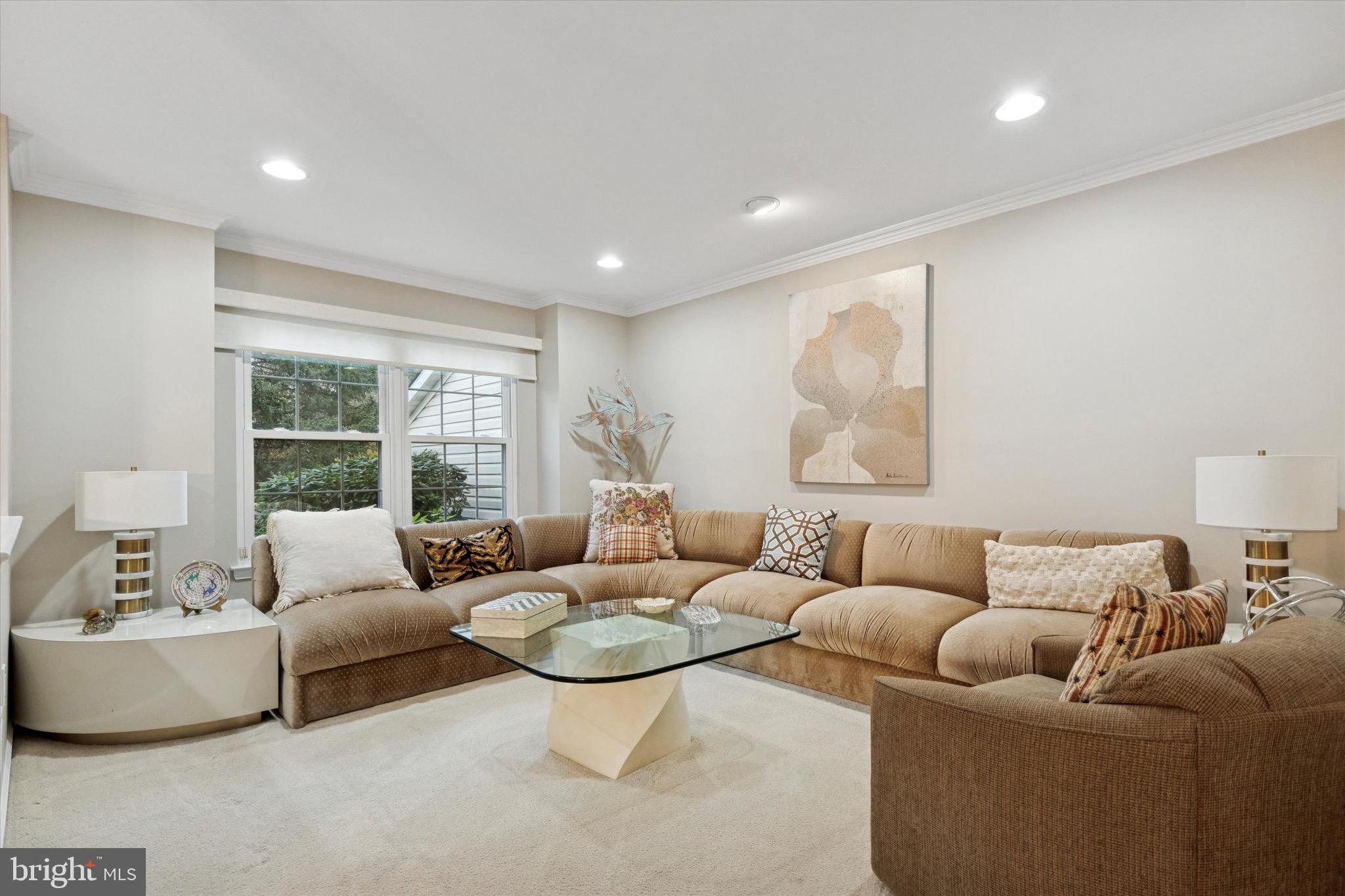 BLUE BELL CC - Residential