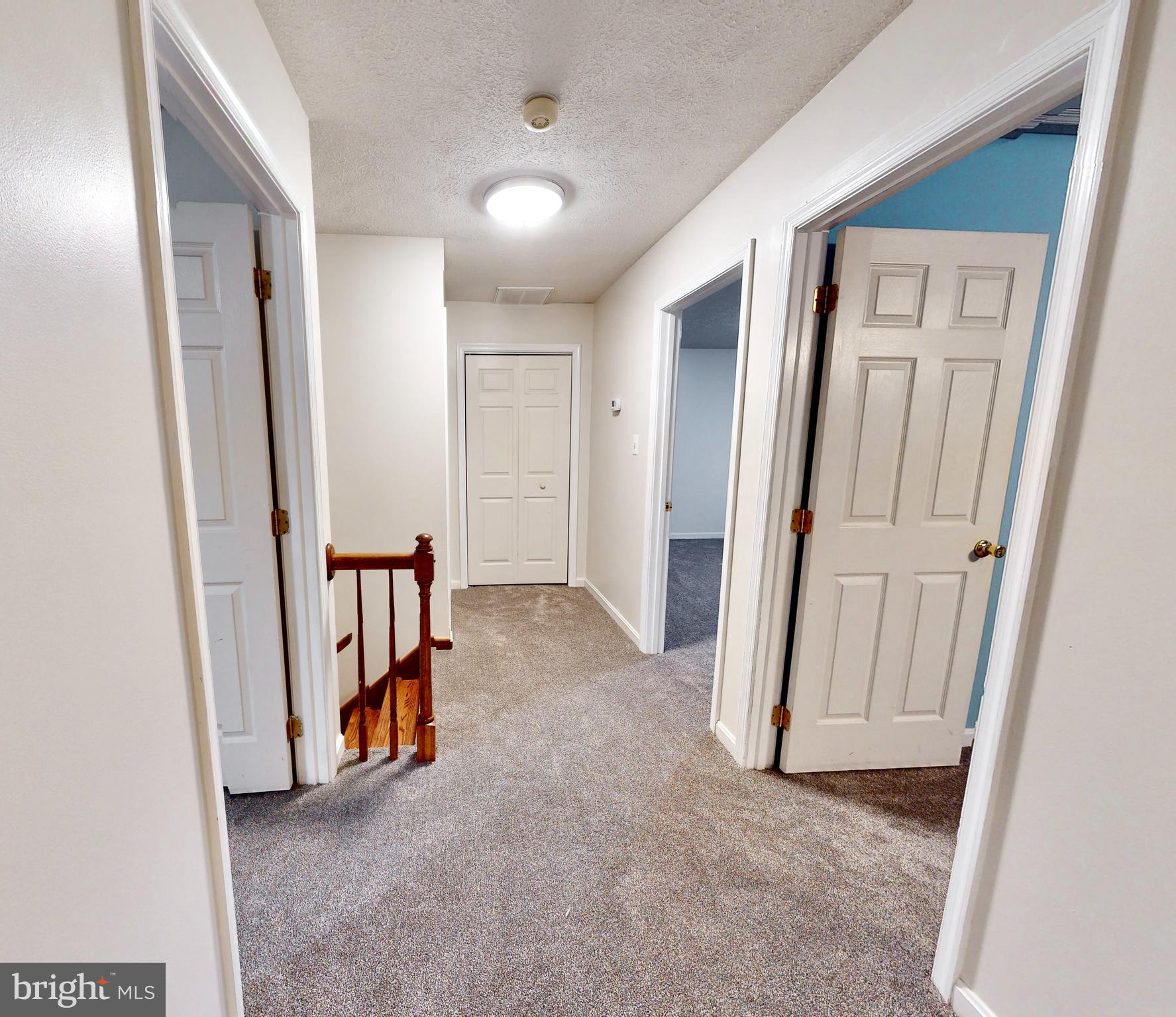 CHAPEL POINT WOODS - Residential