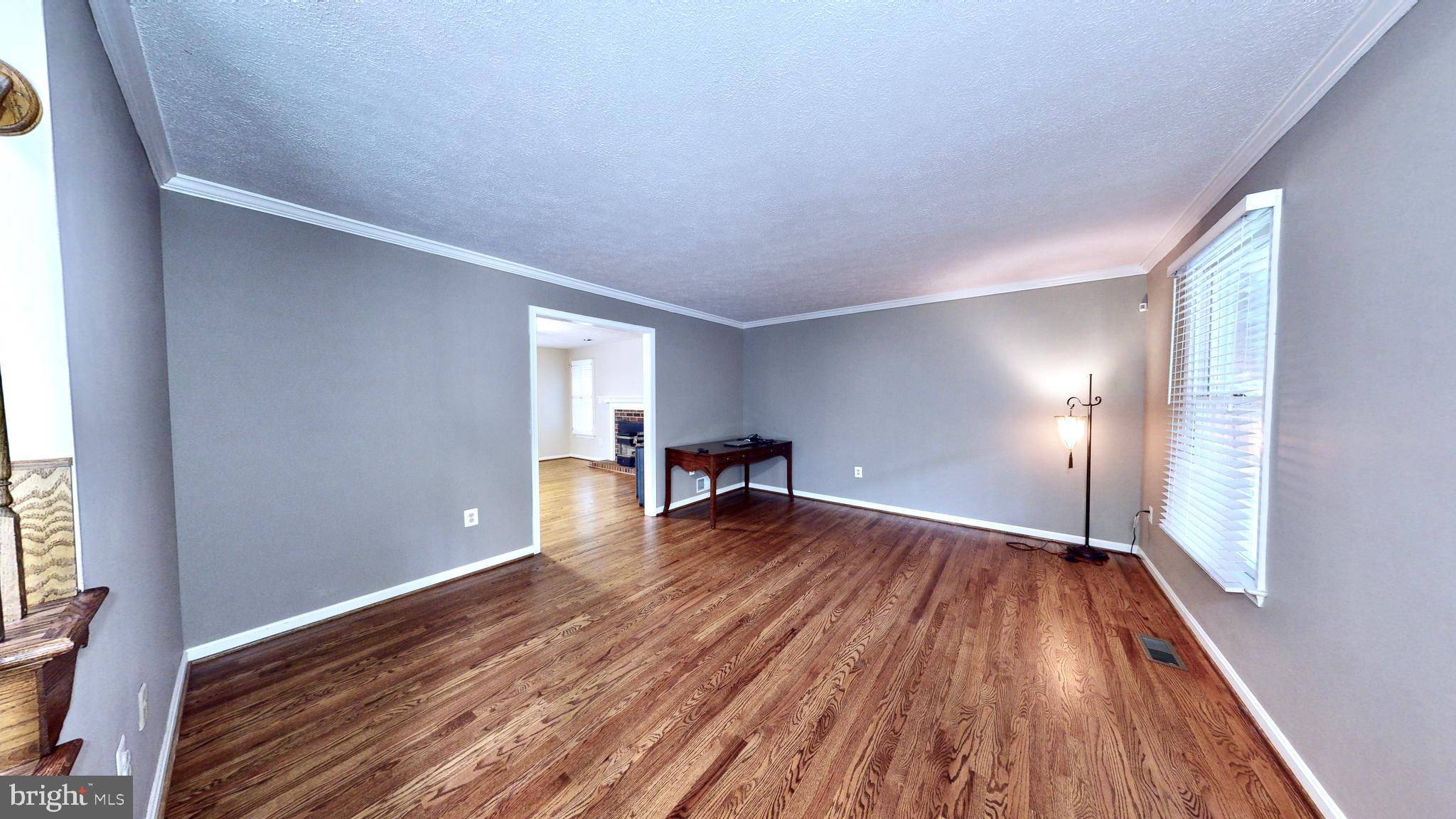 CHAPEL POINT WOODS - Residential