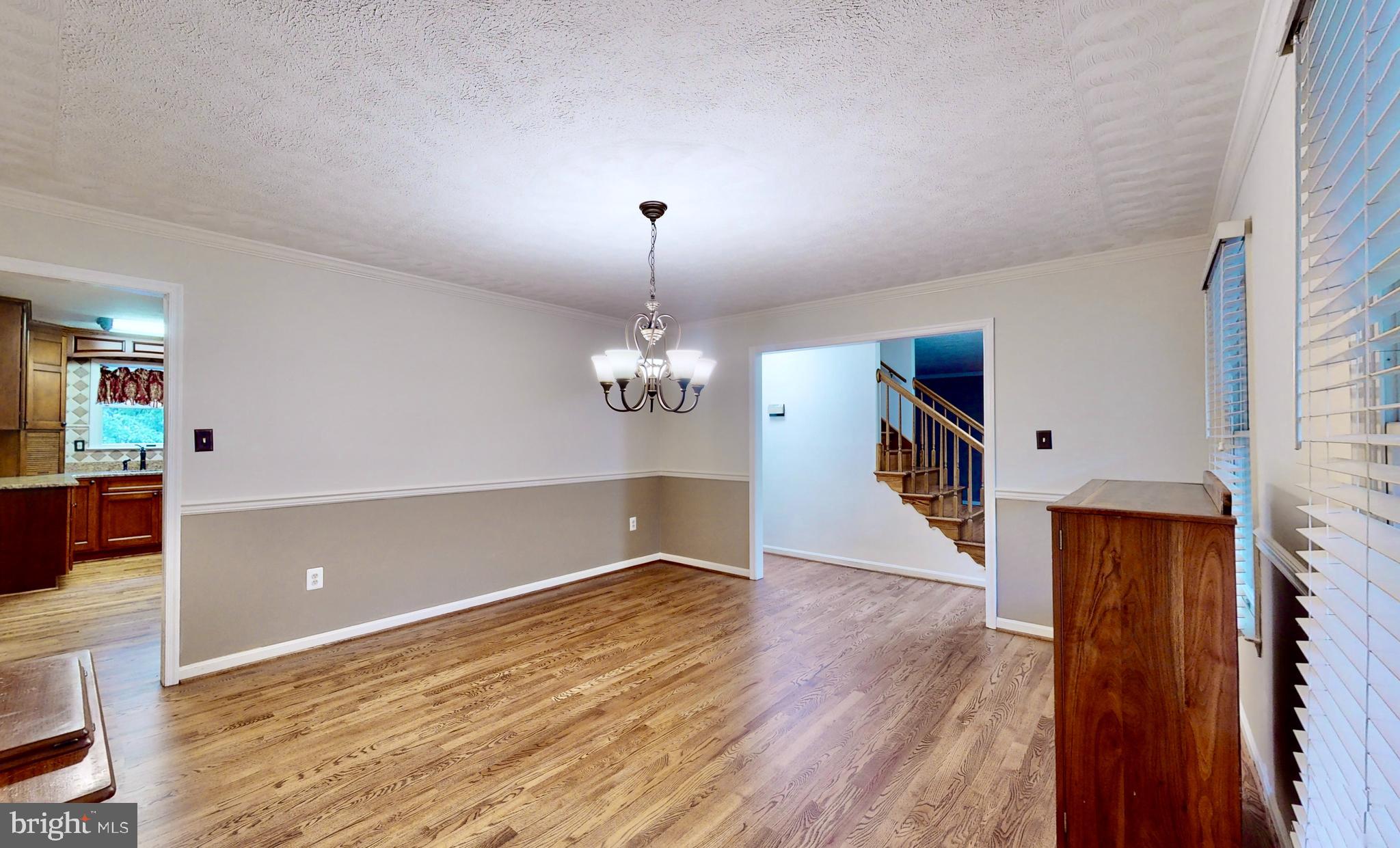 CHAPEL POINT WOODS - Residential