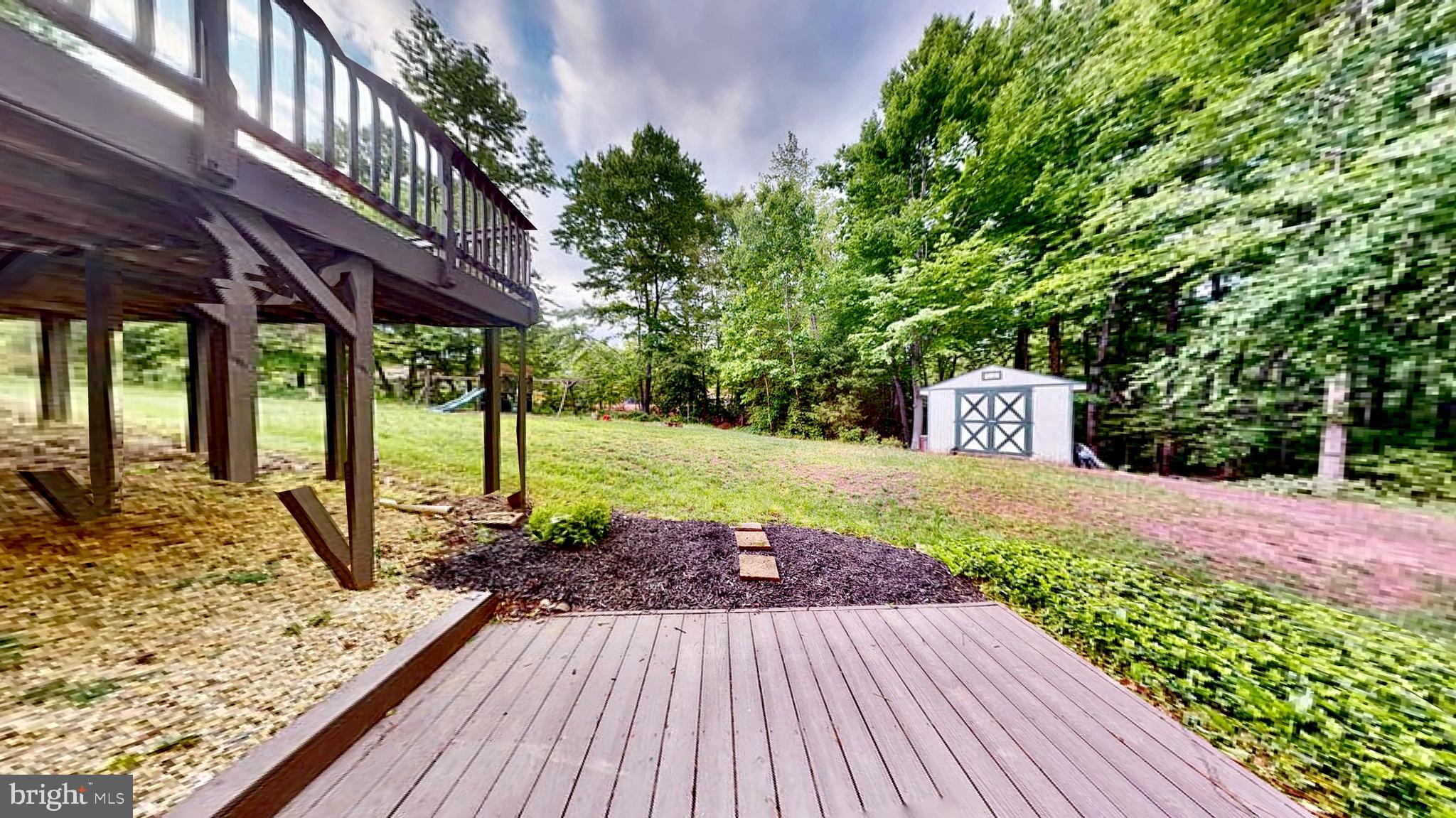 CHAPEL POINT WOODS - Residential