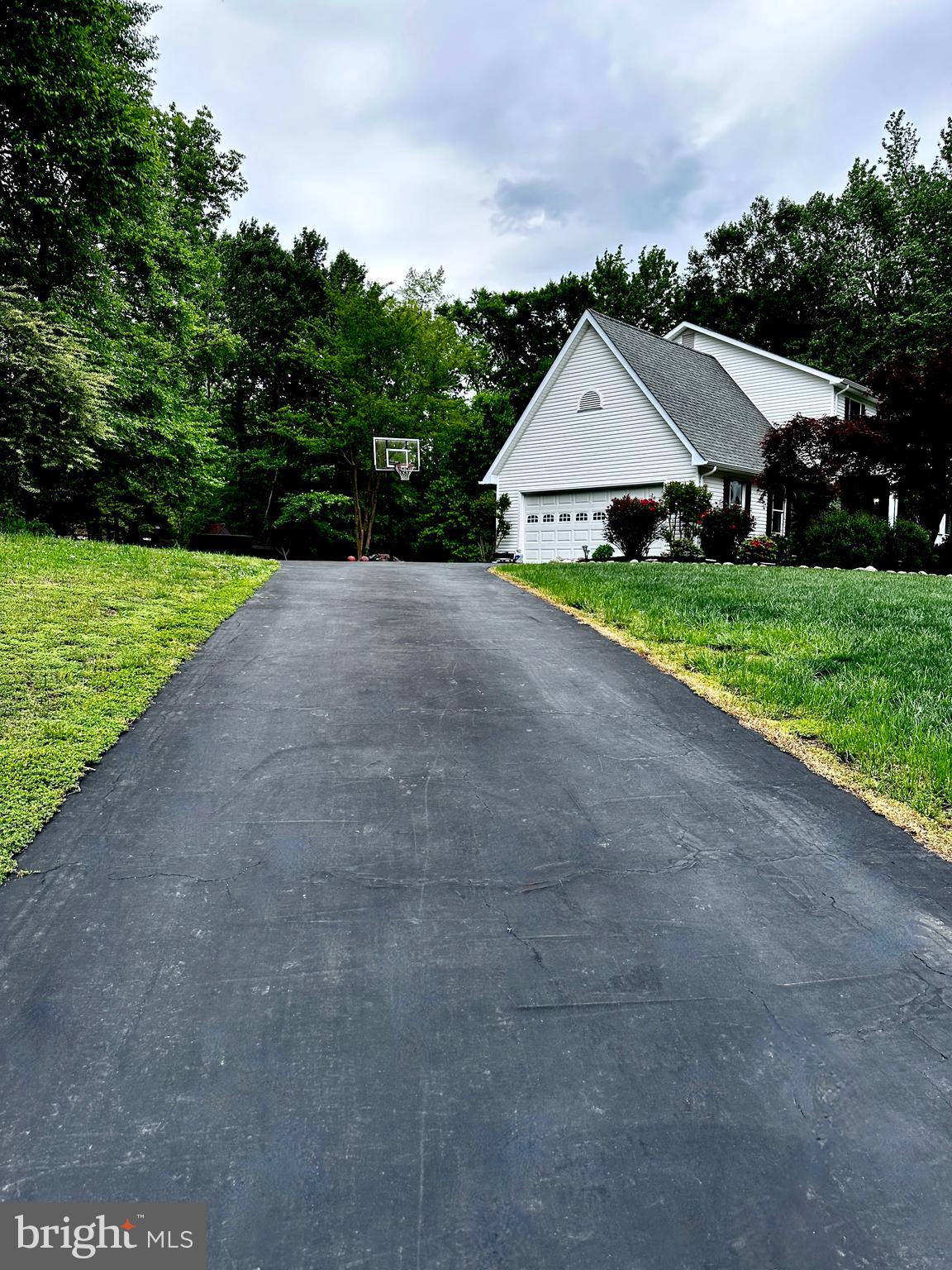 CHAPEL POINT WOODS - Residential