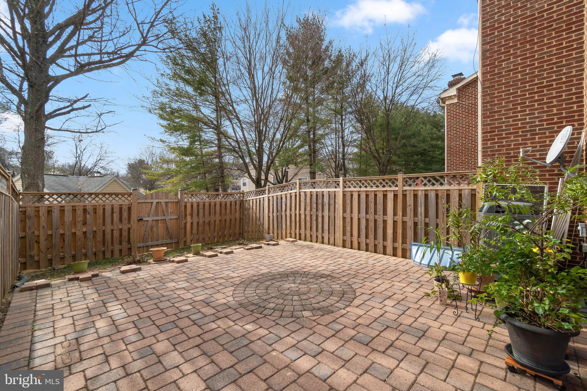 HARPERS CHOICE - Residential