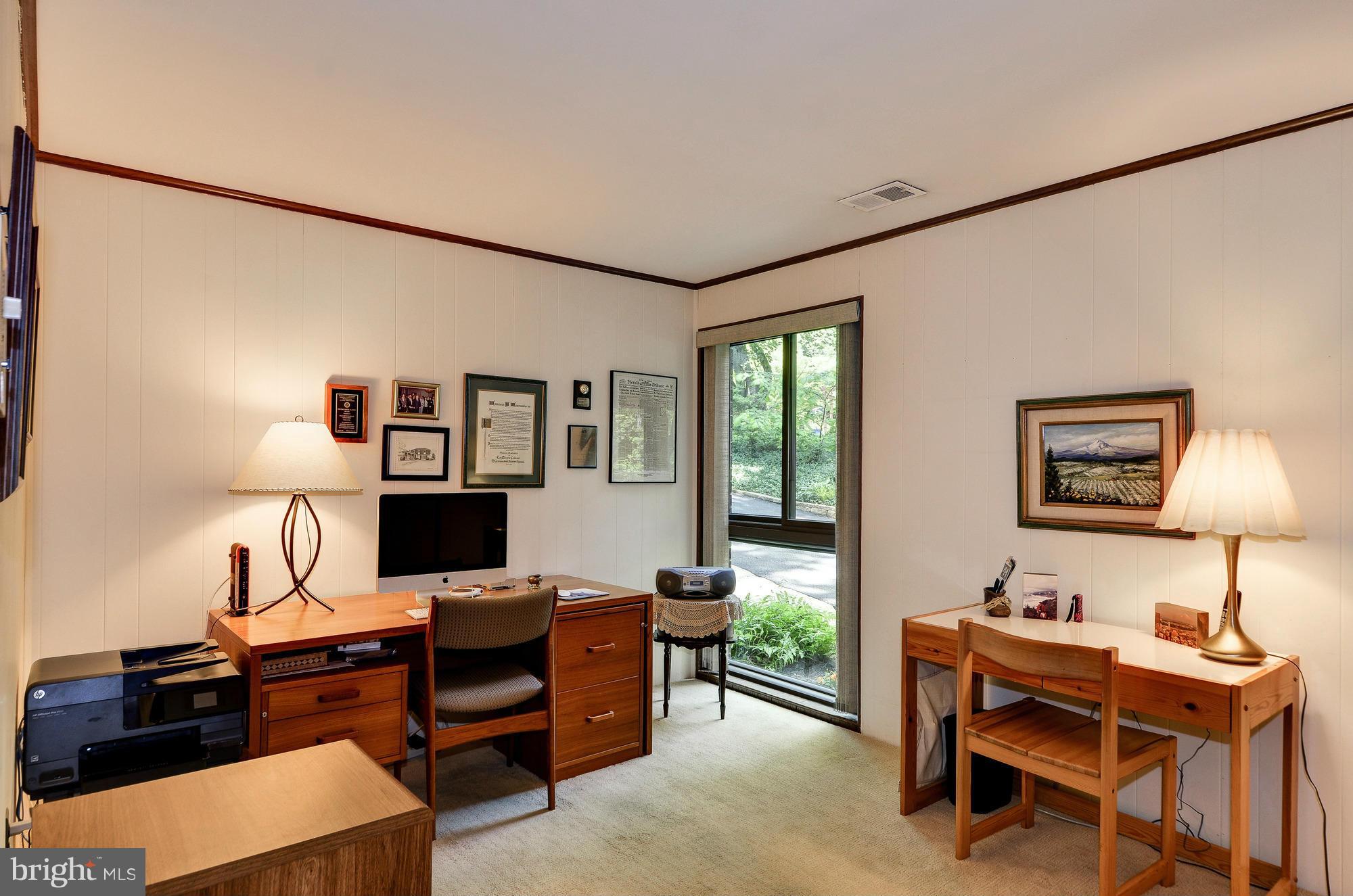 RED COAT WOODS - Residential