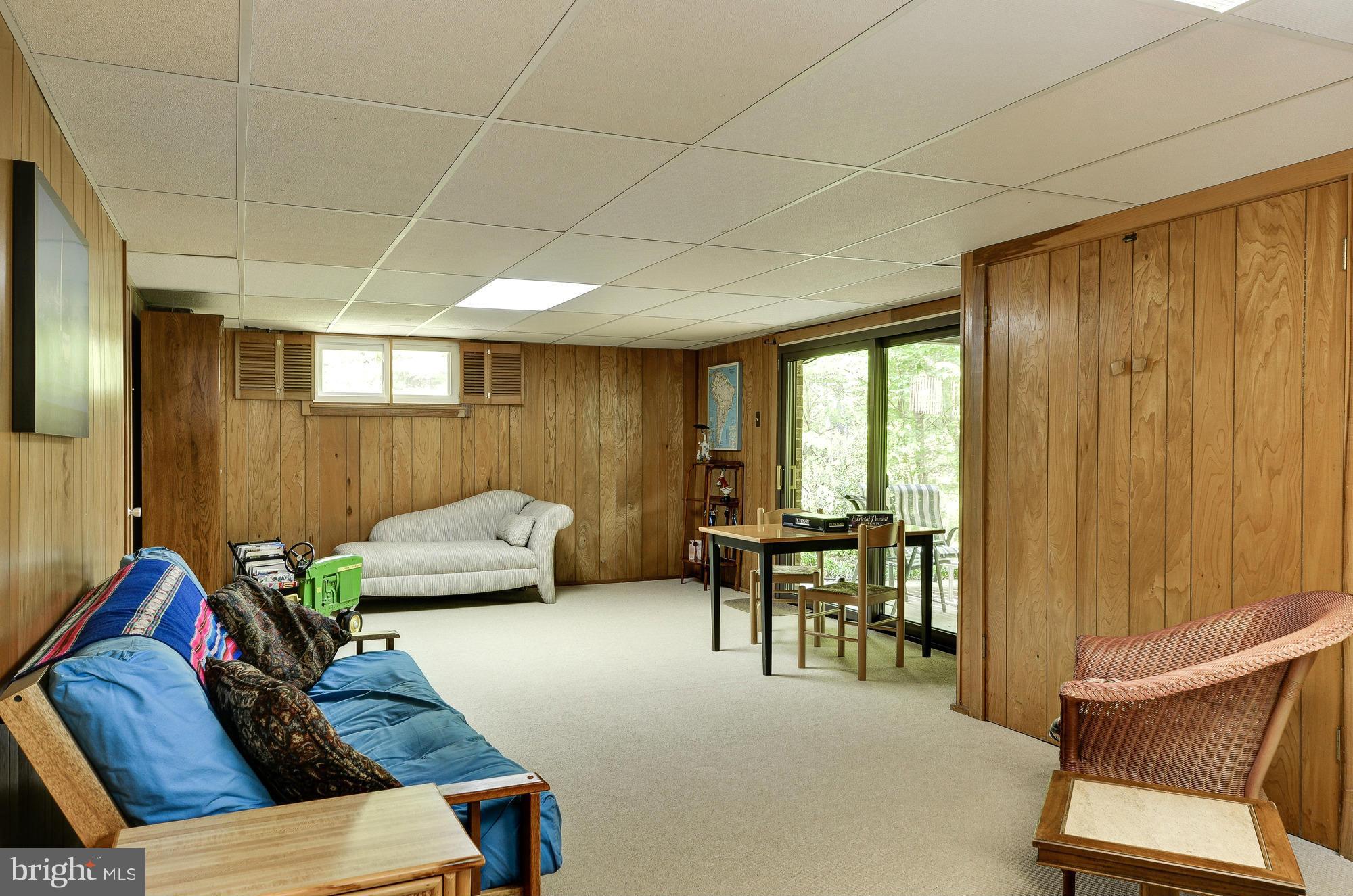 RED COAT WOODS - Residential