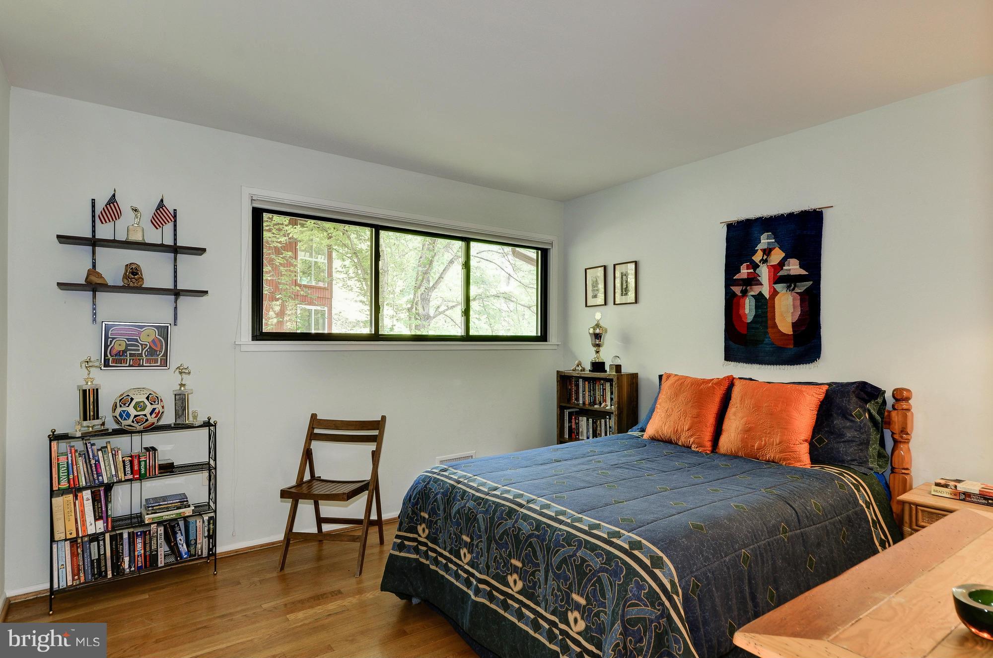 RED COAT WOODS - Residential