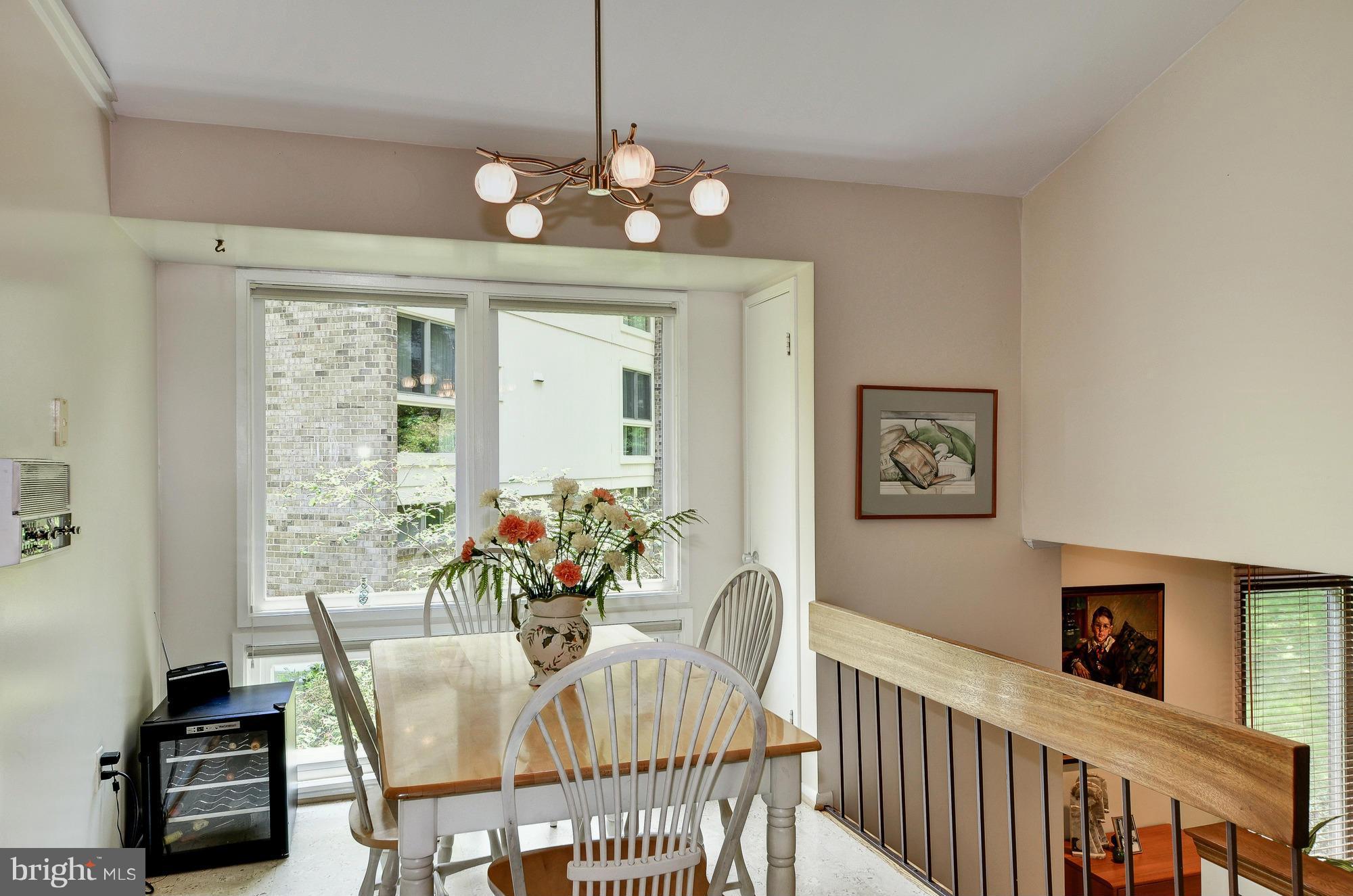 RED COAT WOODS - Residential