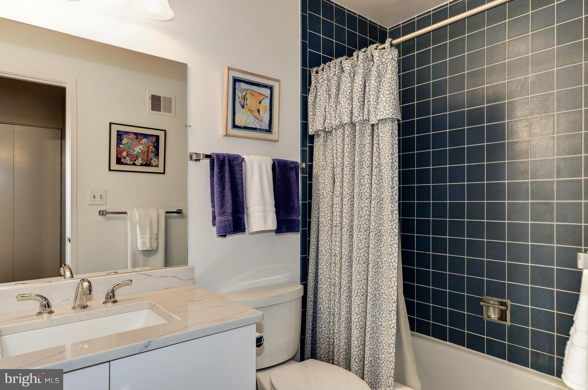 RED COAT WOODS - Residential