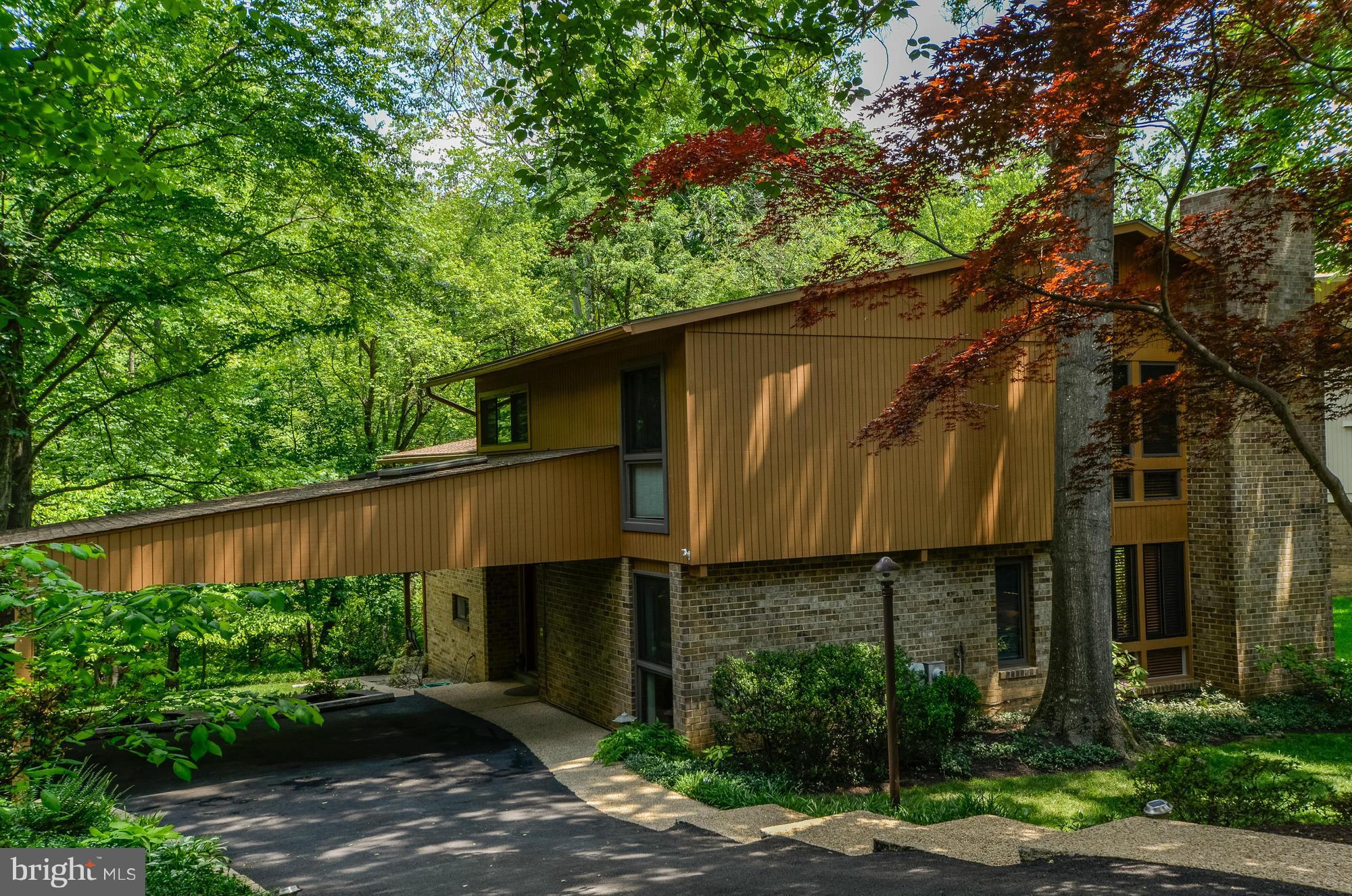 RED COAT WOODS - Residential