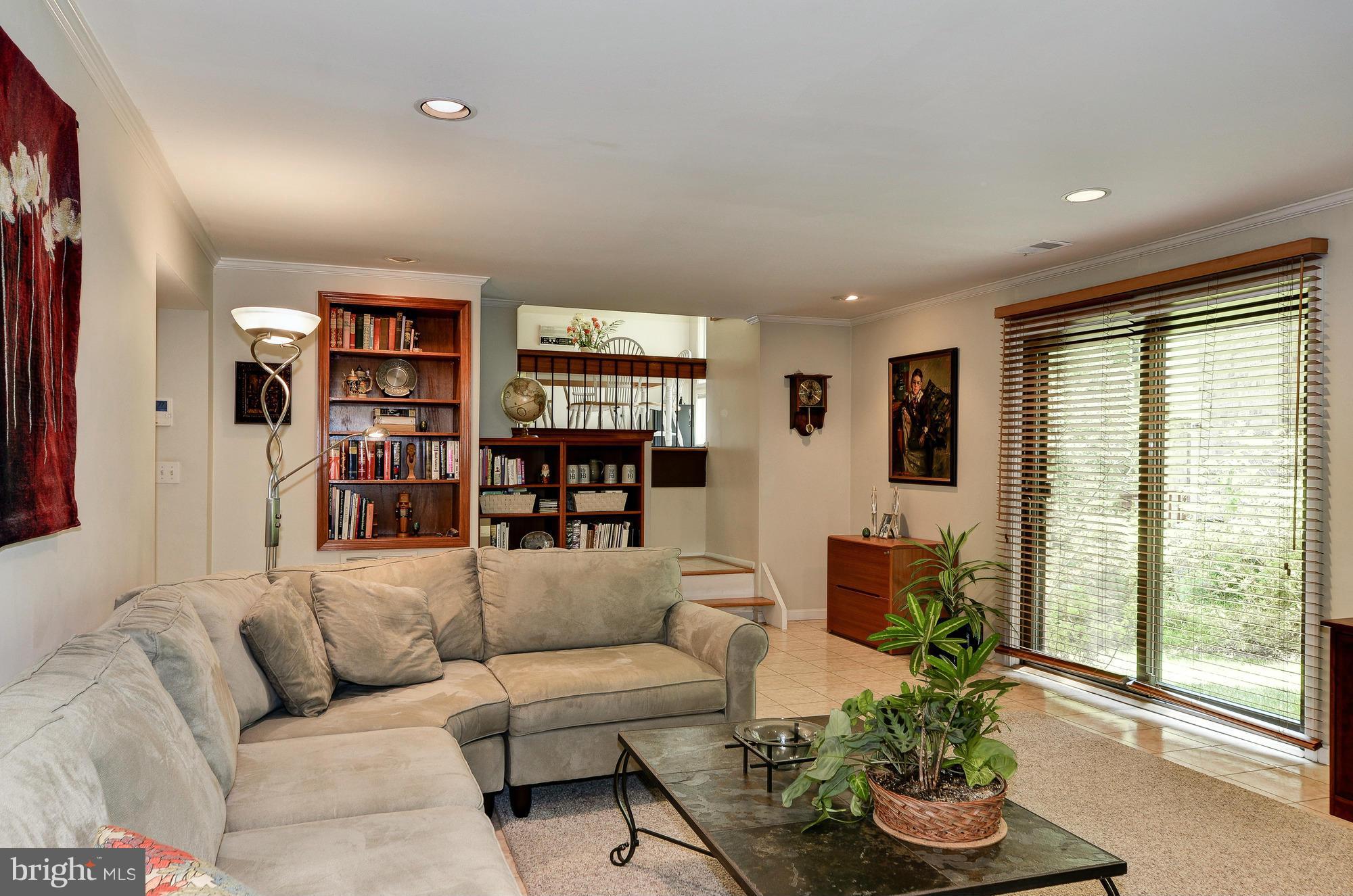 RED COAT WOODS - Residential