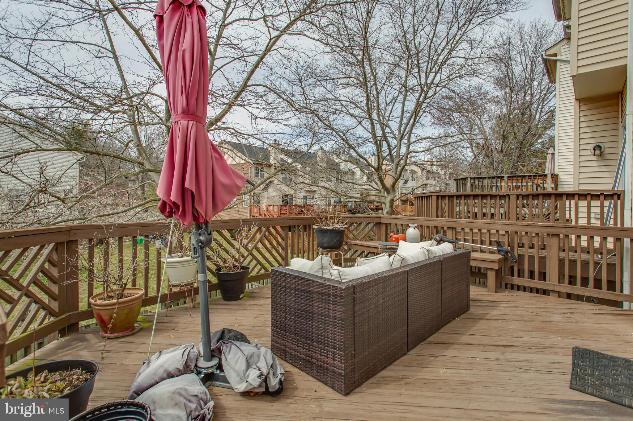 WOODVIEW VILLAGE - Residential