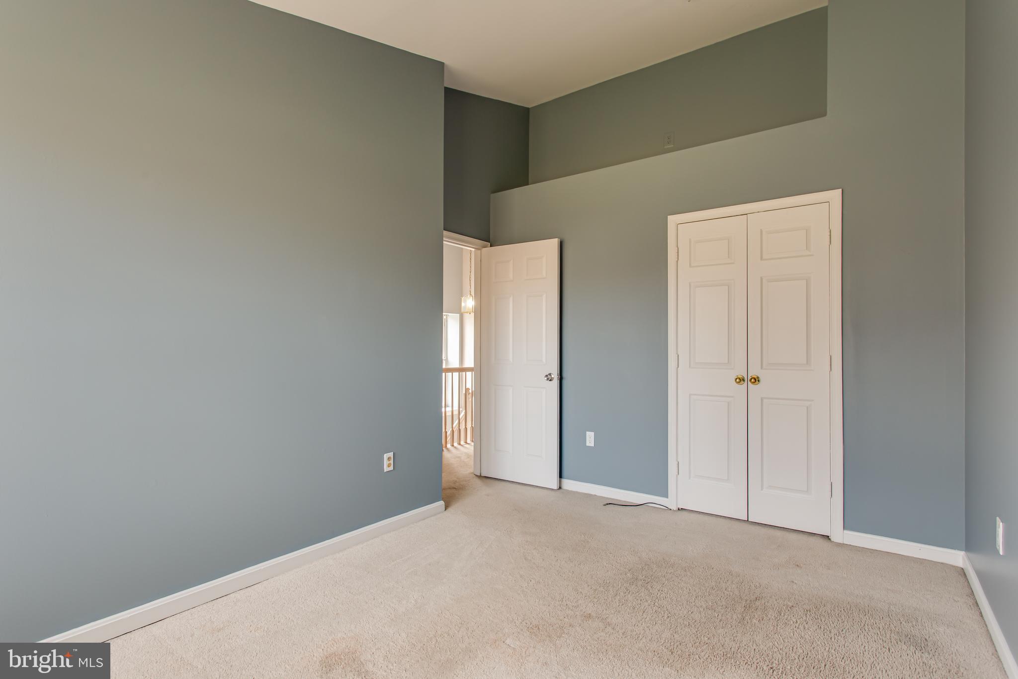 WOODVIEW VILLAGE - Residential