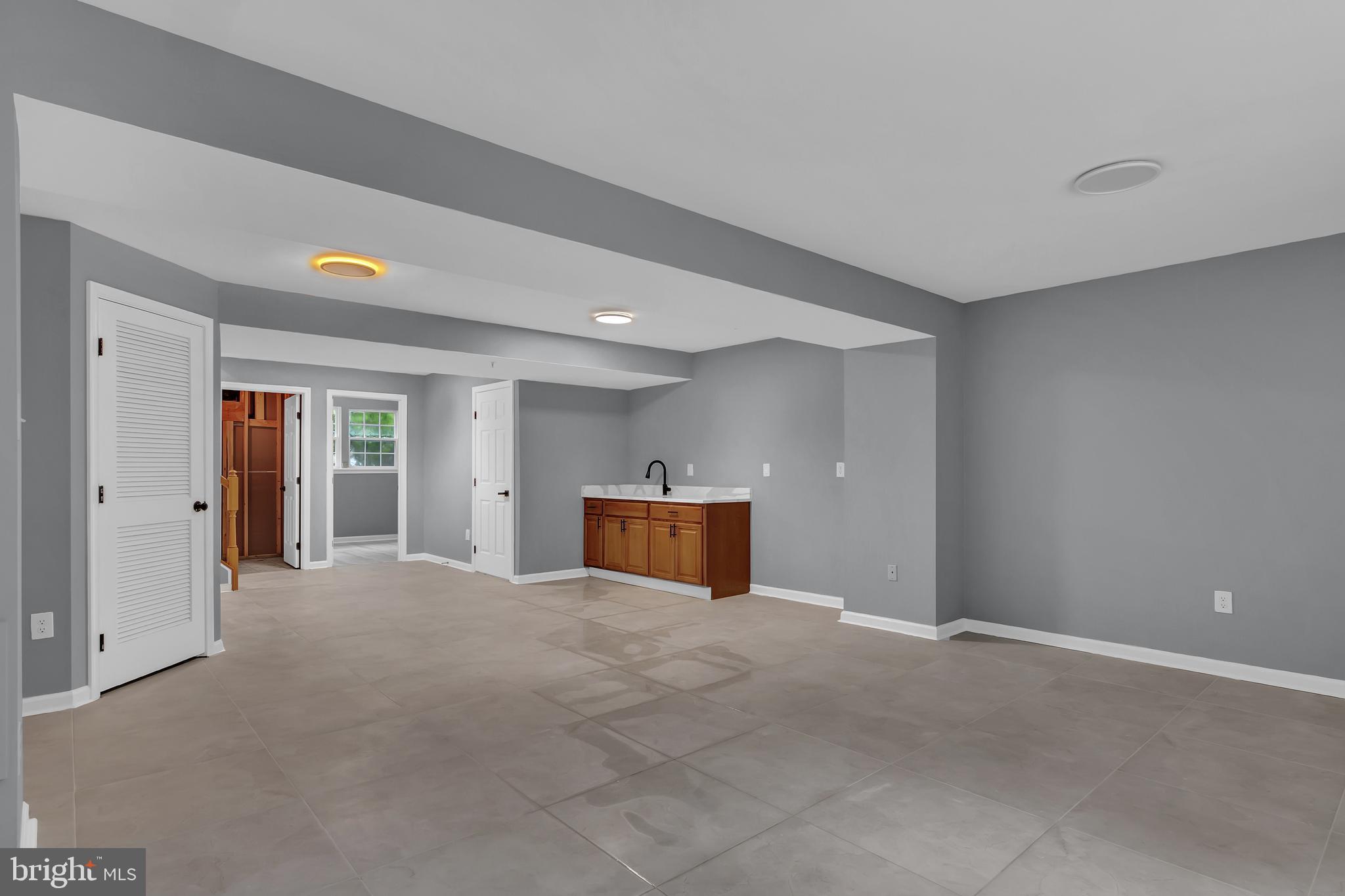 BALLENGER CROSSING - Residential