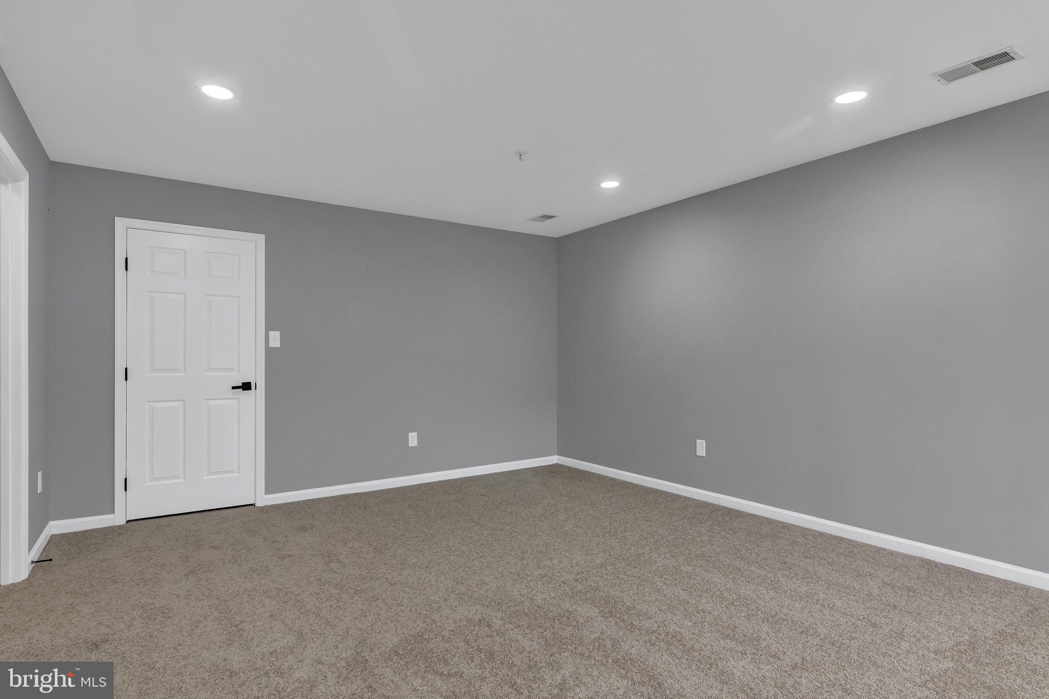 BALLENGER CROSSING - Residential