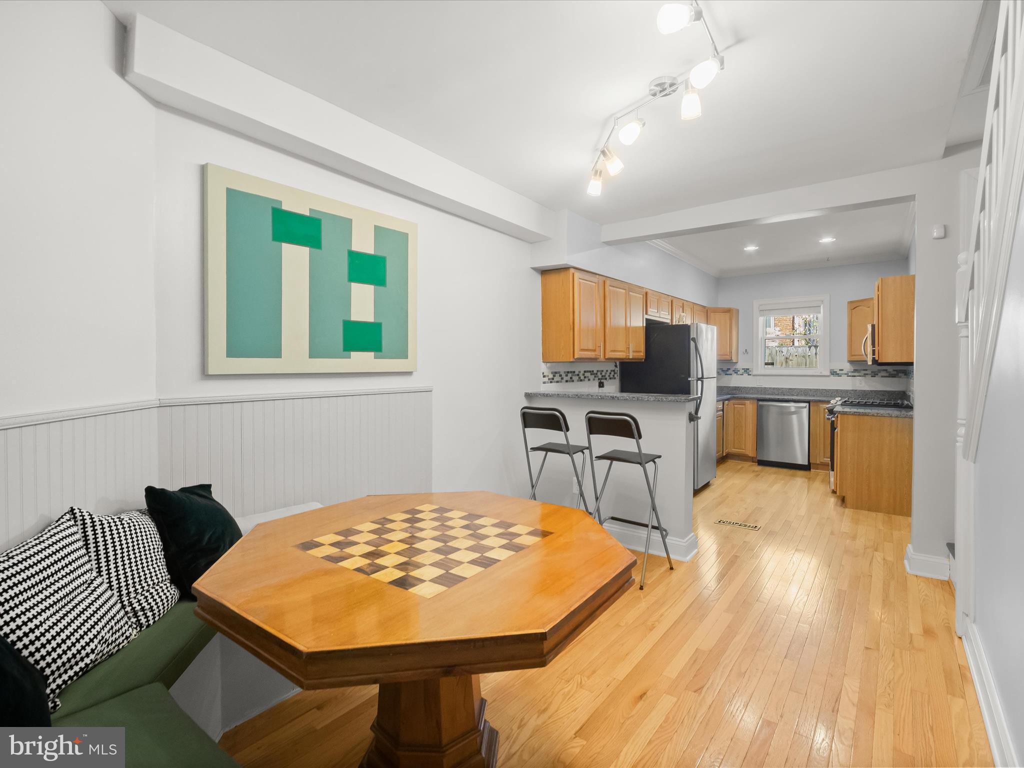 1648 KRAMER STREET NE