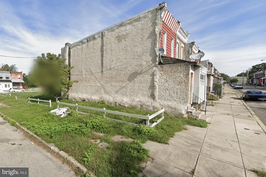 Large corner lot in developing Kingessing. Buy and hold for future development, or start working now on large corner rental/for sale property. Can be packaged and sold with other listings from seller.