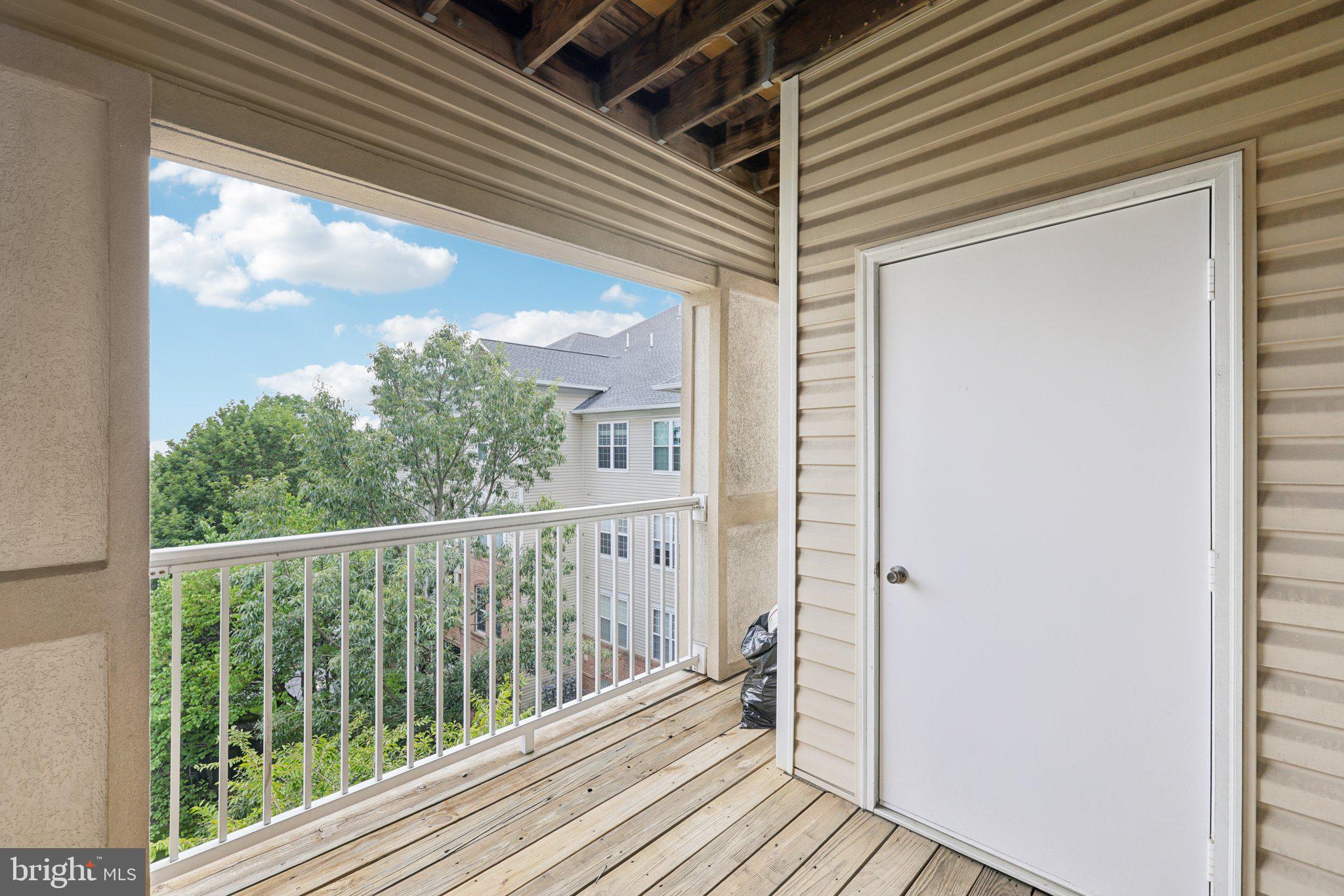 HIGH VIEW AT HUNT VALLEY - Residential