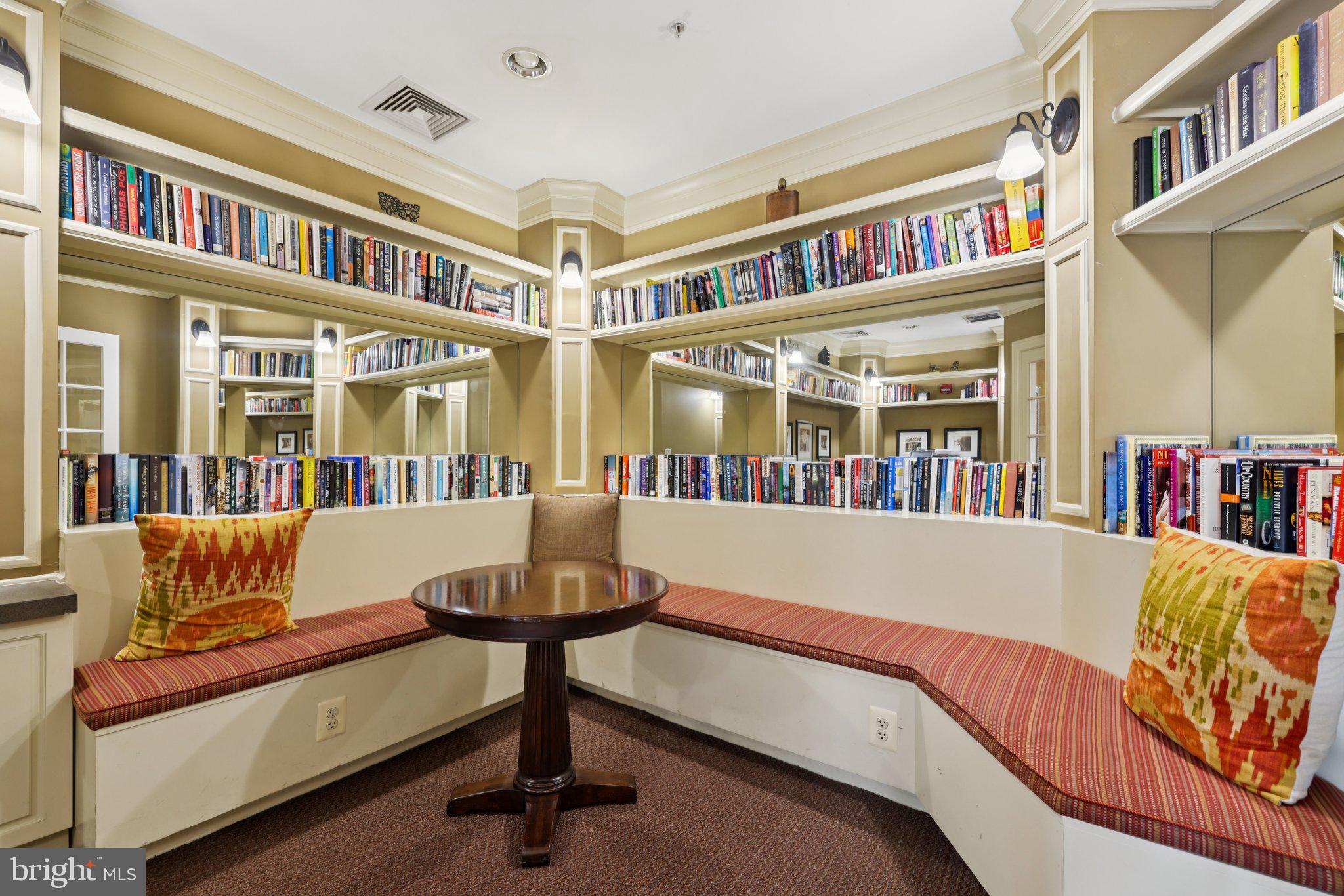 HIGH VIEW AT HUNT VALLEY - Residential