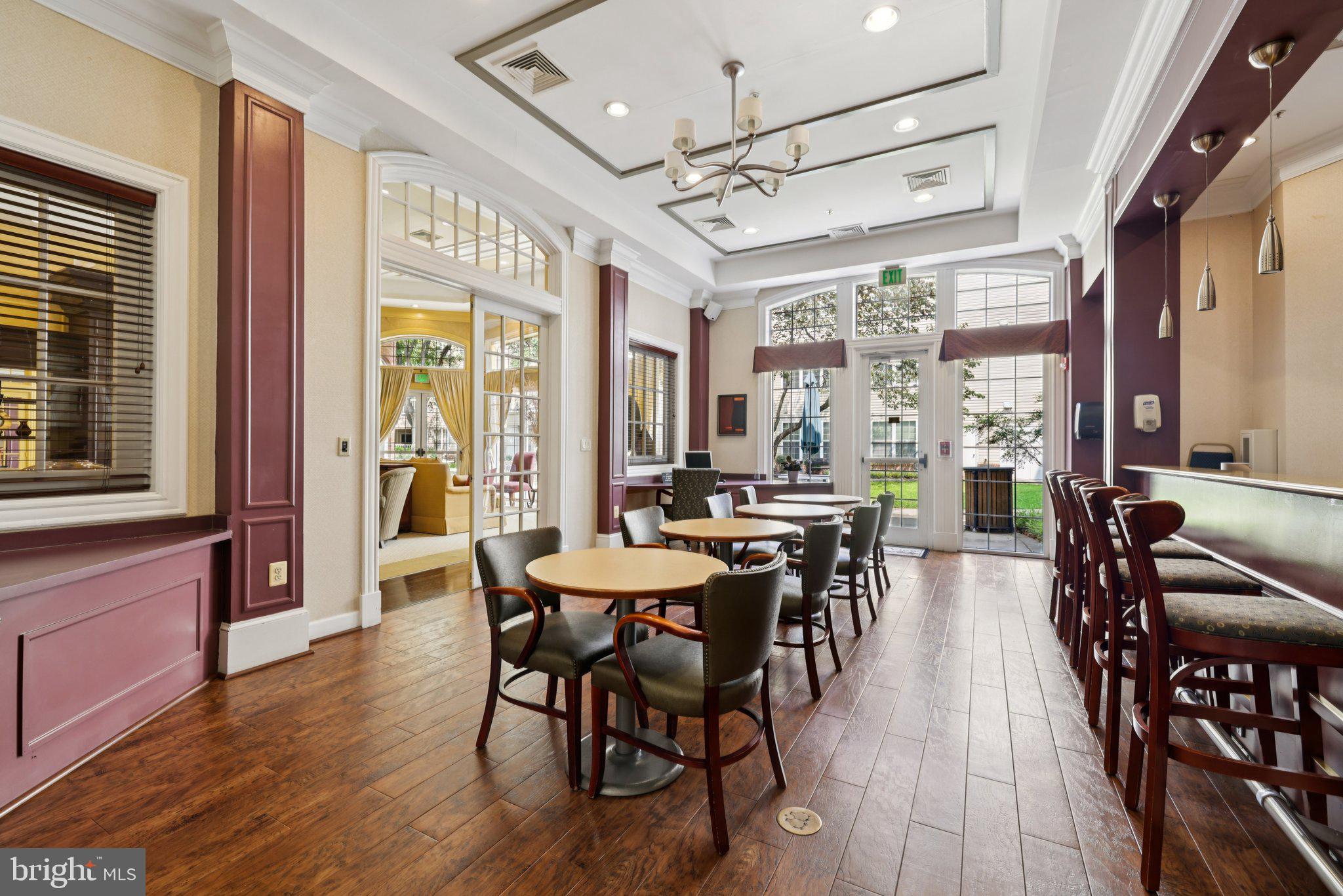 HIGH VIEW AT HUNT VALLEY - Residential