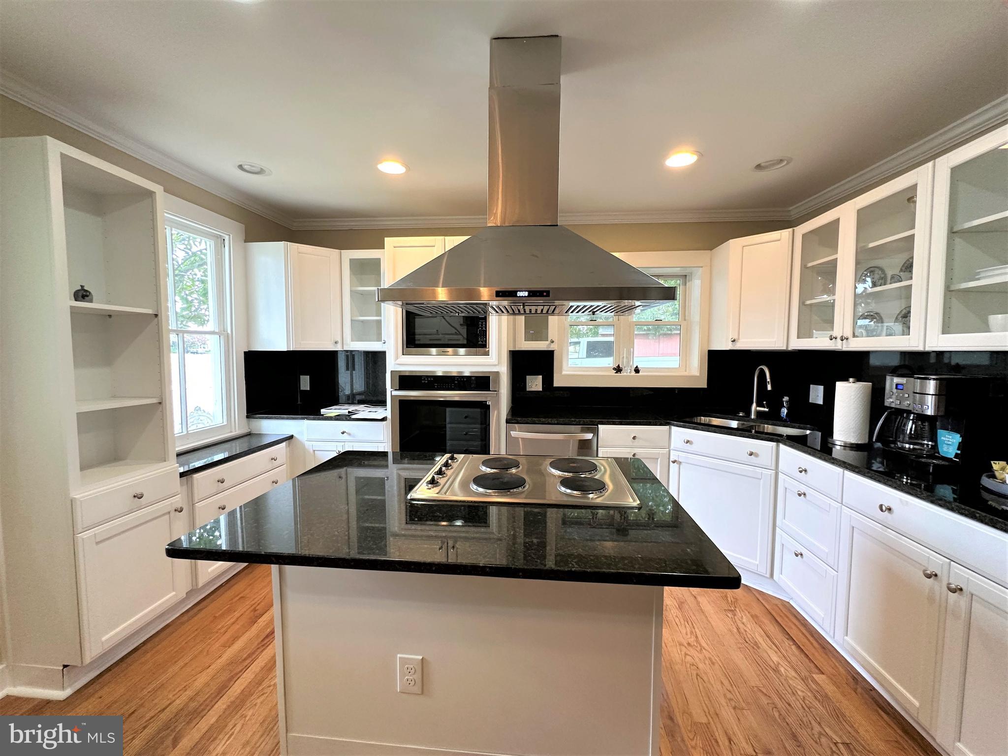 TRAPPE, MARYLAND - Residential