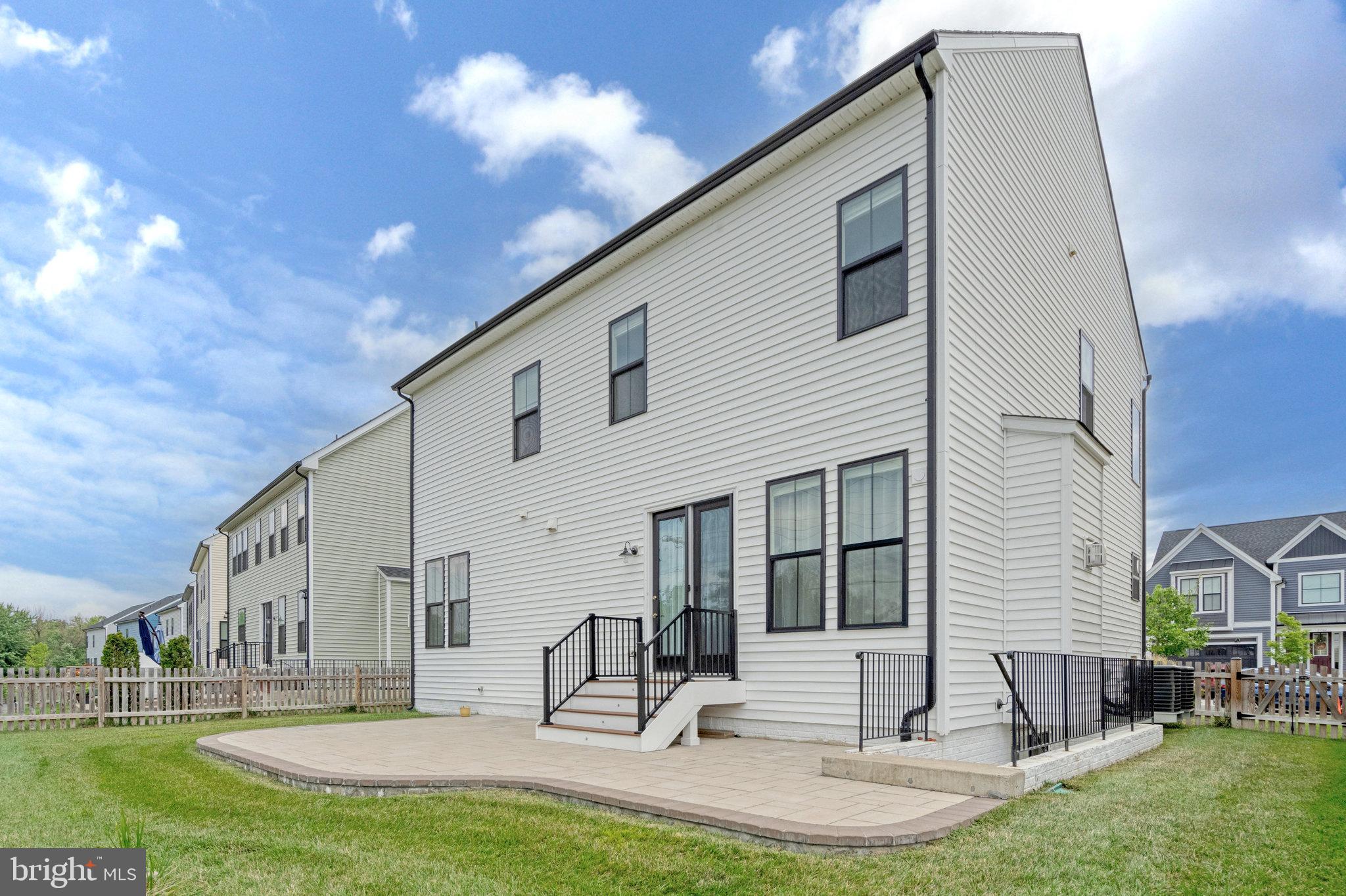 PROSPERITY PLAINS - Residential