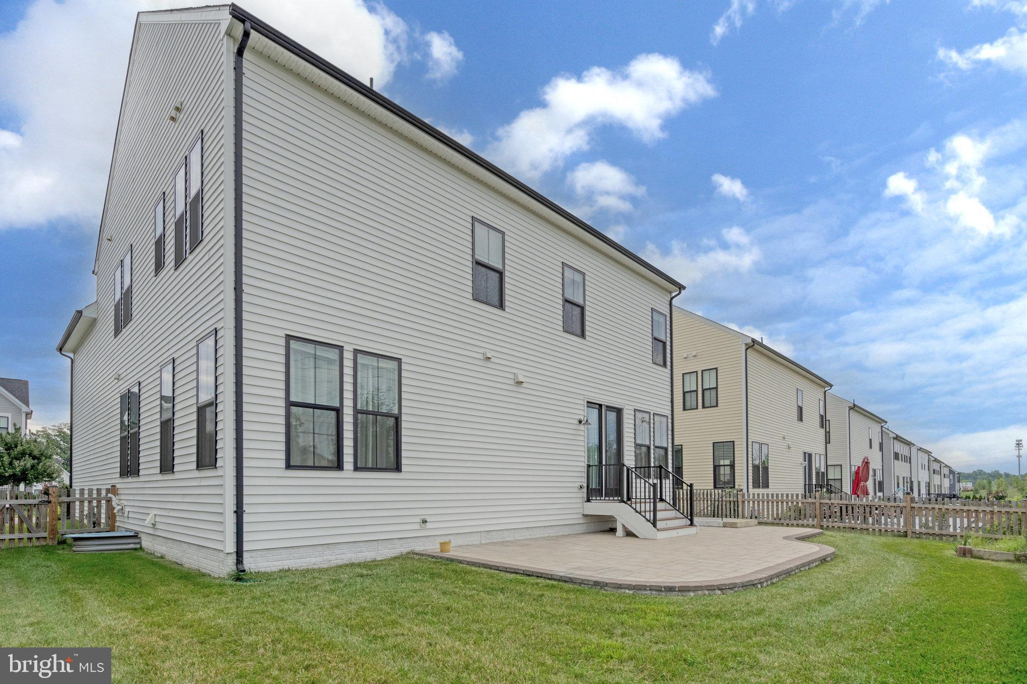 PROSPERITY PLAINS - Residential