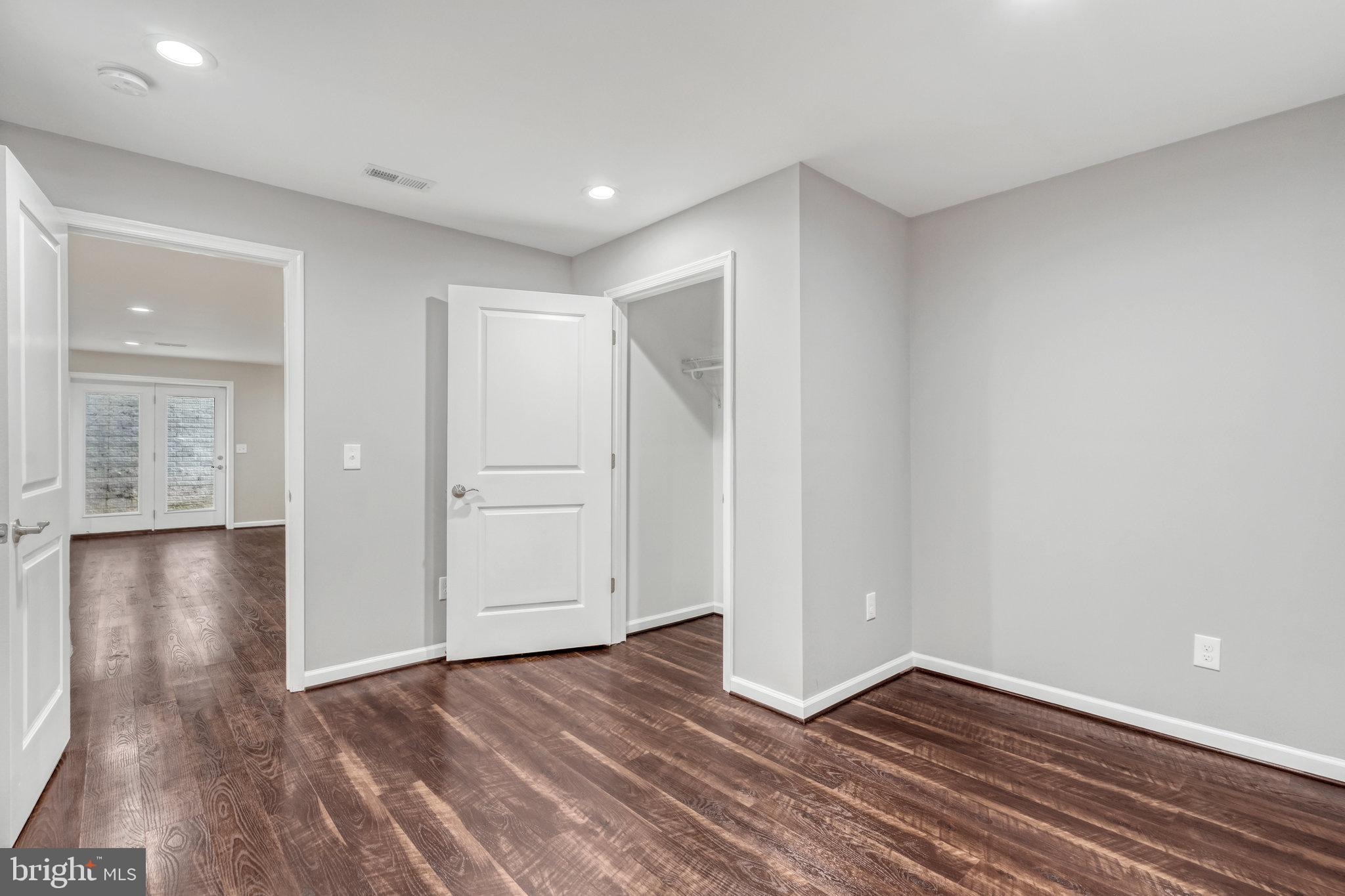 PROSPERITY PLAINS - Residential