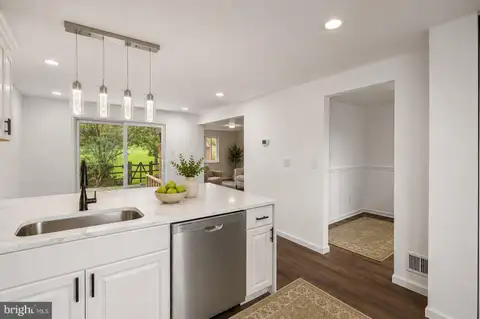 19112 Capehart Drive, Gaithersburg, MD MLS: MDMC2247900
