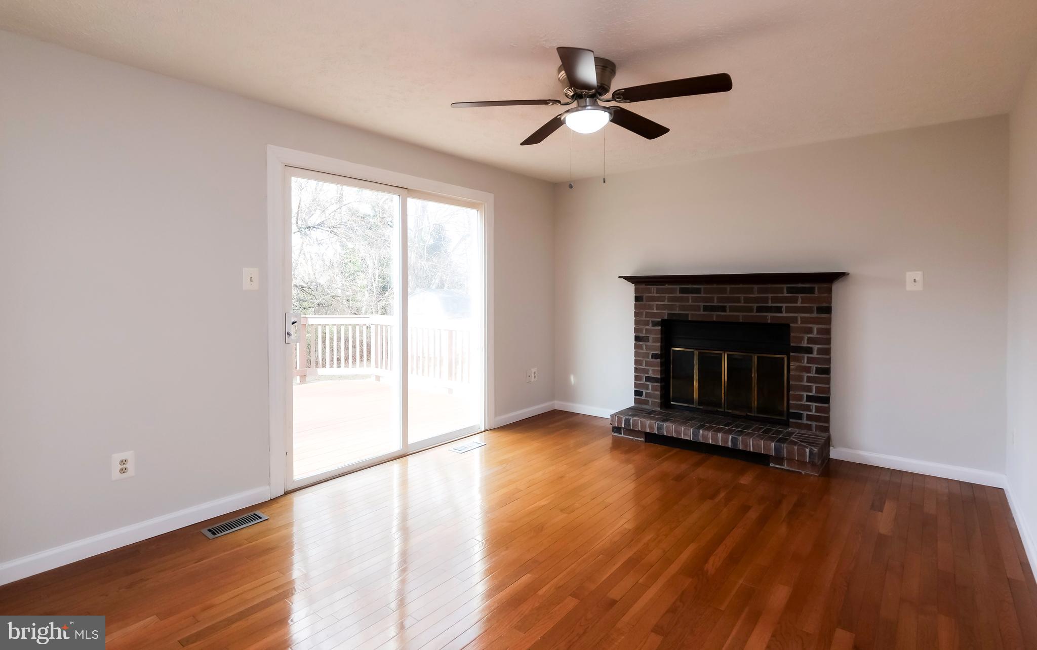 BRIARS ACRES - Residential