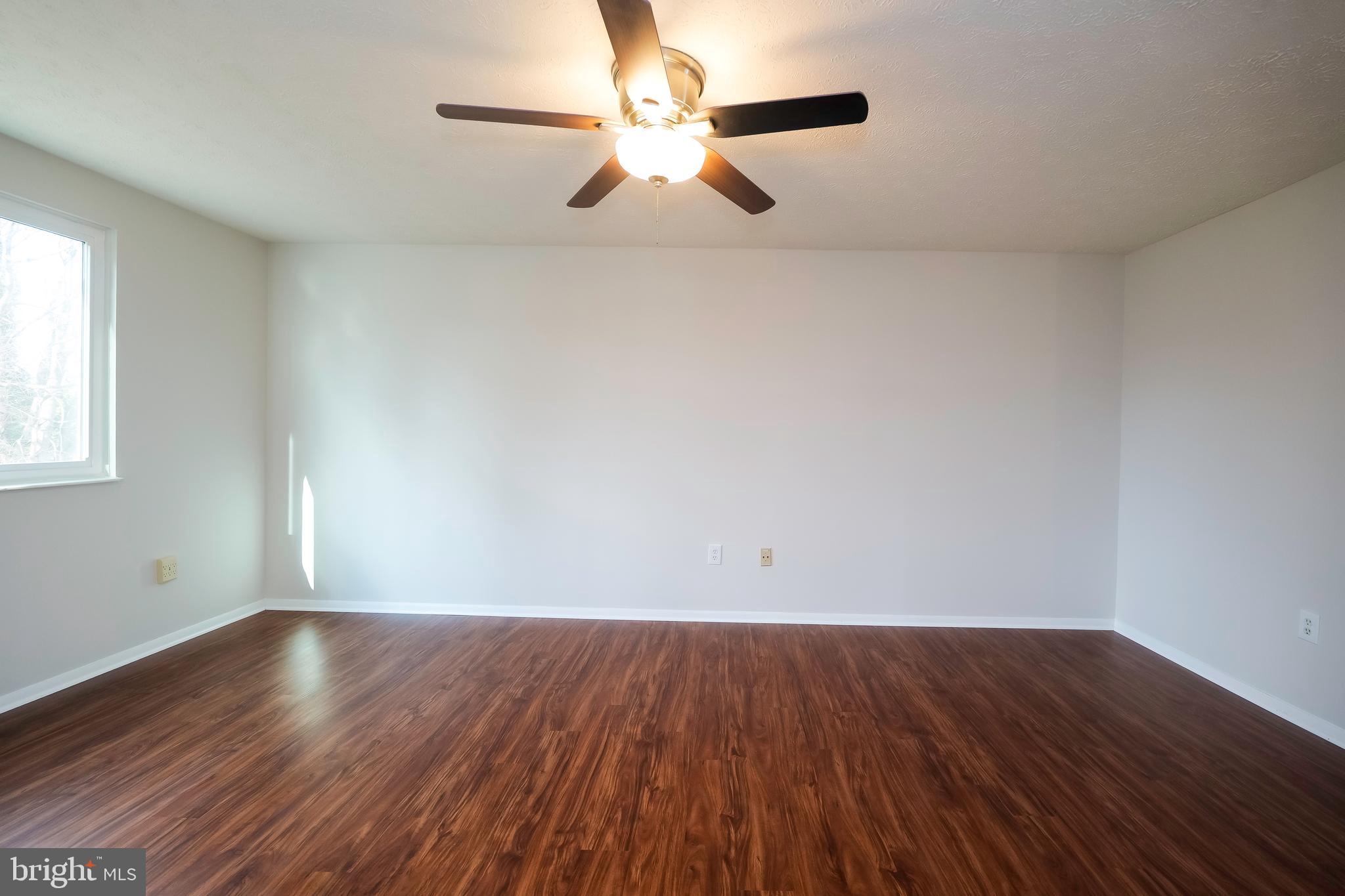 BRIARS ACRES - Residential