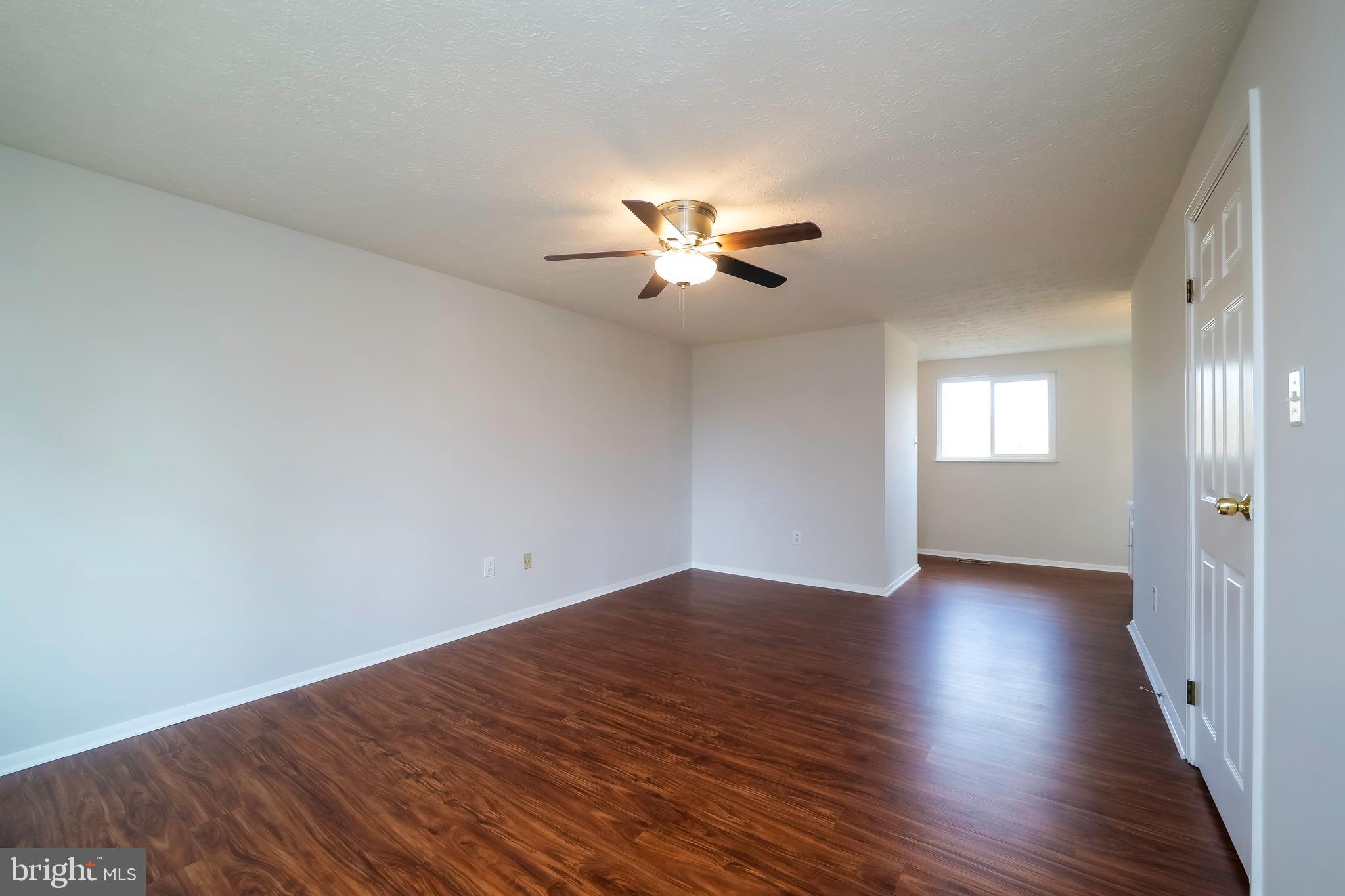 BRIARS ACRES - Residential