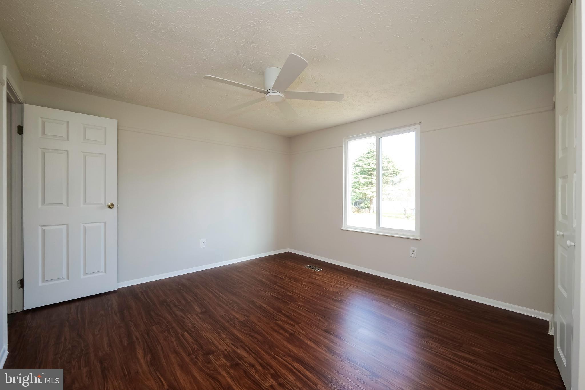 BRIARS ACRES - Residential