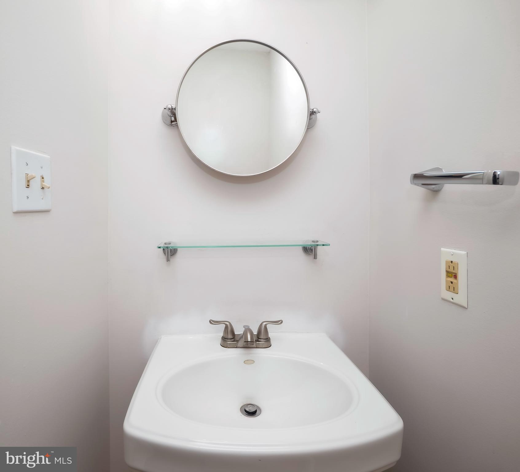 BRIARS ACRES - Residential