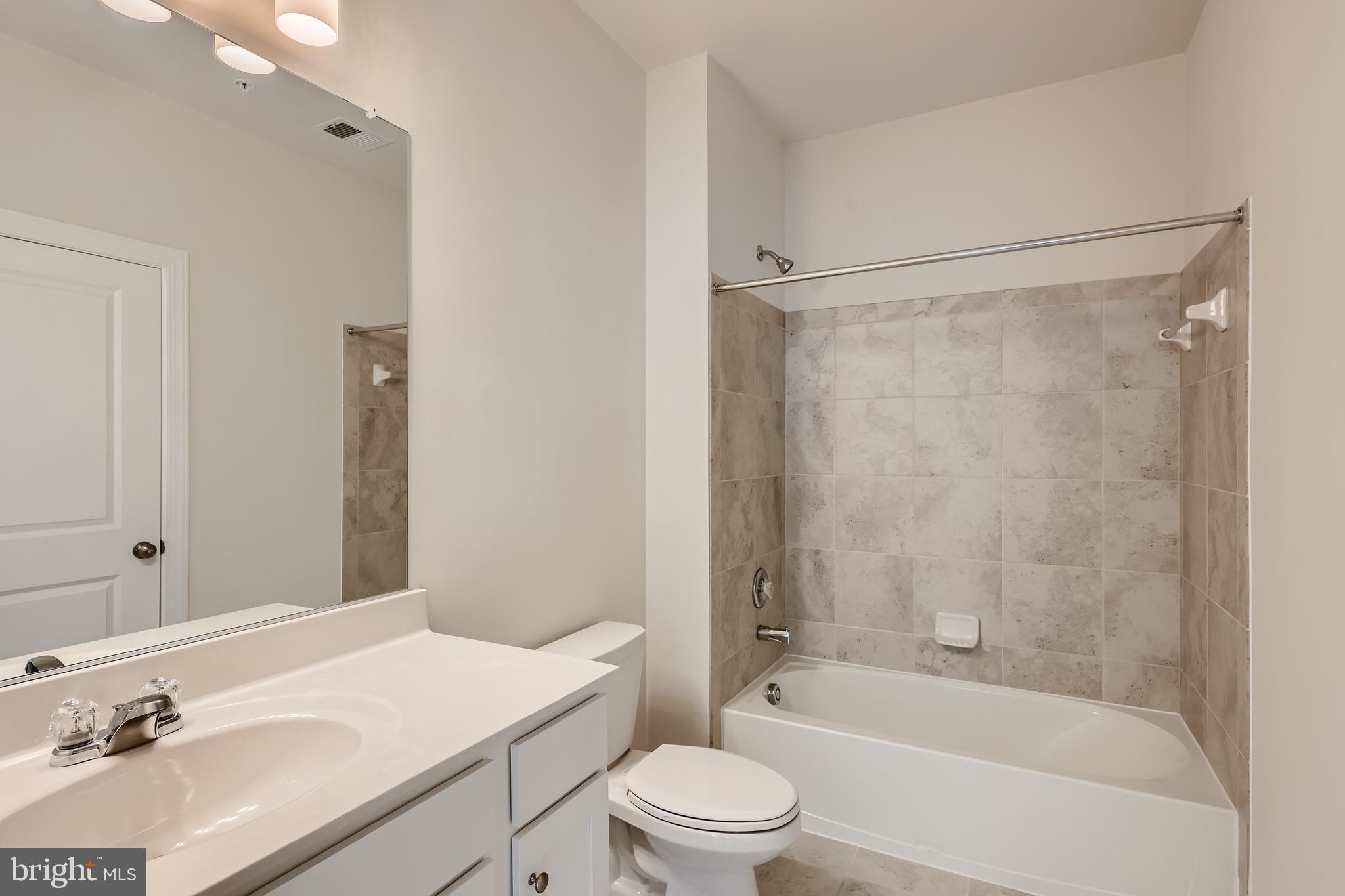 WESTSIDE AT SHADY GROVE METRO - Residential